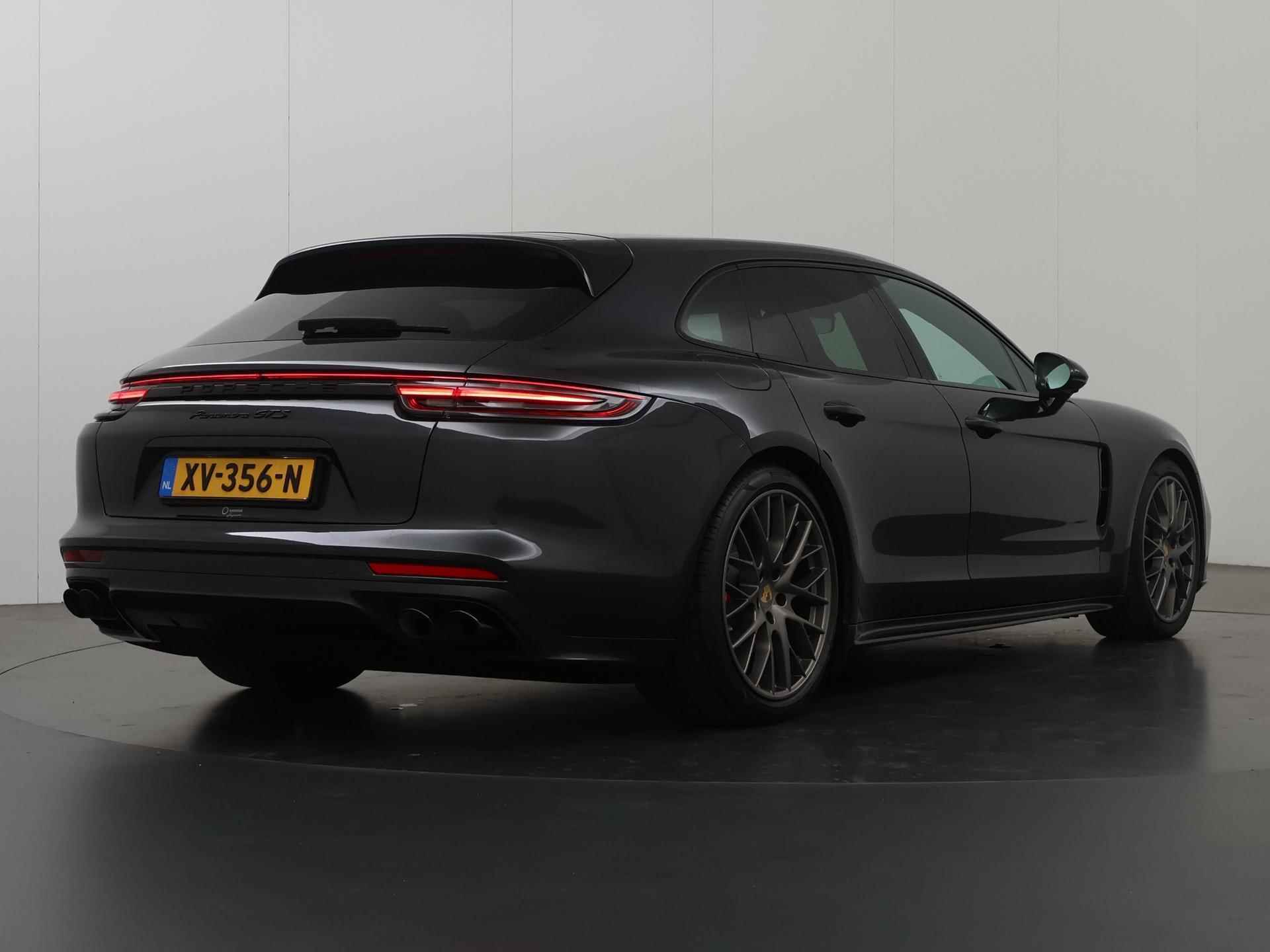 Porsche Panamera Sport Turismo GTS | NL Auto | Sport-Chrono Pakket | Sport-Uitlaatsysteem | HUD | Adaptieve Cruise | 21"Sport Design | PDLS+ | Panoramadak | Softclose | Bose Audio | - 3/49