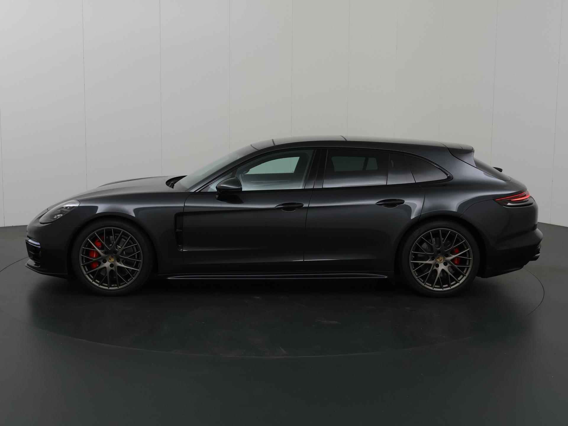 Porsche Panamera Sport Turismo GTS | NL Auto | Sport-Chrono Pakket | Sport-Uitlaatsysteem | HUD | Adaptieve Cruise | 21"Sport Design | PDLS+ | Panoramadak | Softclose | Bose Audio | - 6/49