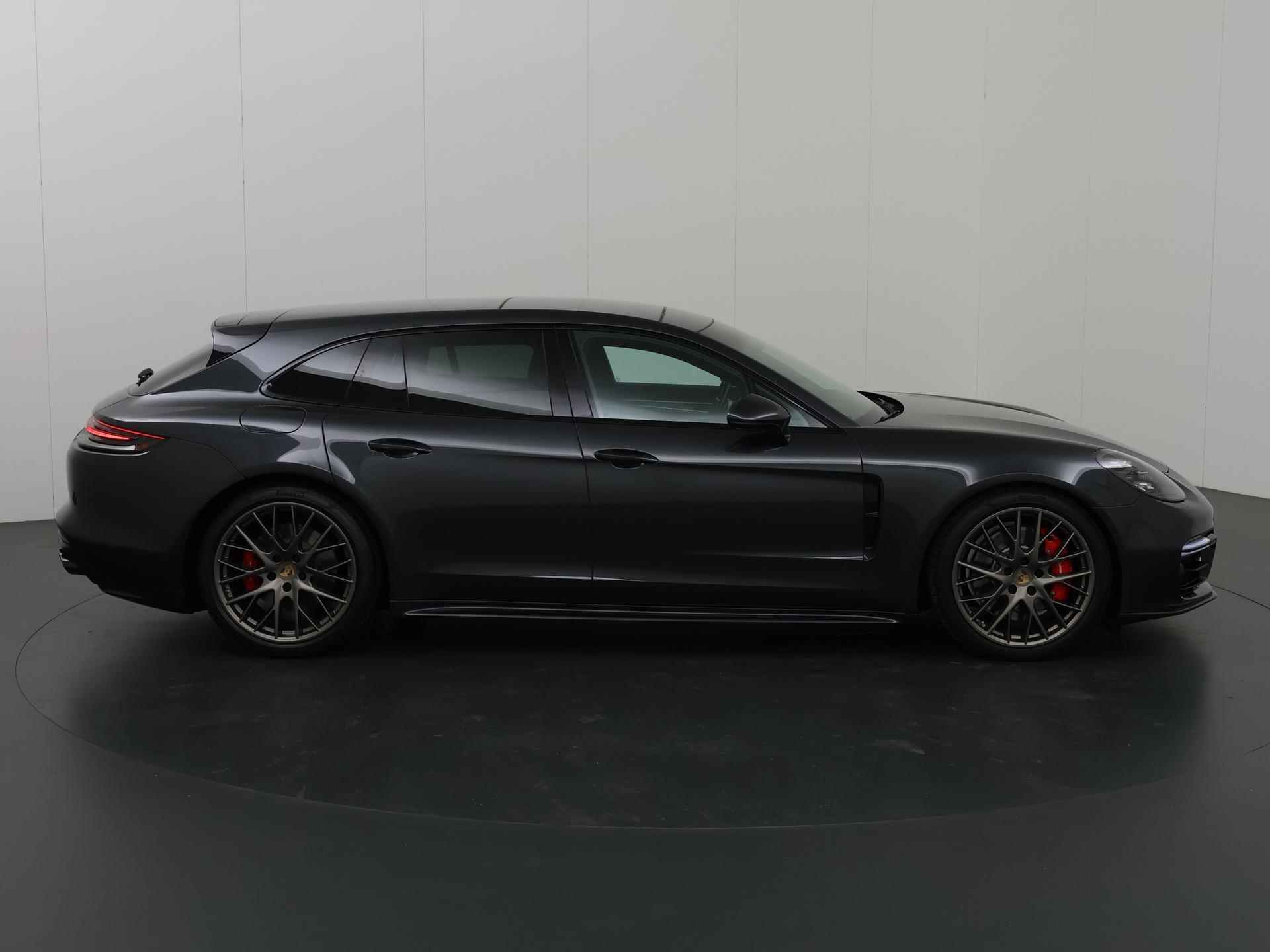 Porsche Panamera Sport Turismo GTS | NL Auto | Sport-Chrono Pakket | Sport-Uitlaatsysteem | HUD | Adaptieve Cruise | 21"Sport Design | PDLS+ | Panoramadak | Softclose | Bose Audio | - 7/49