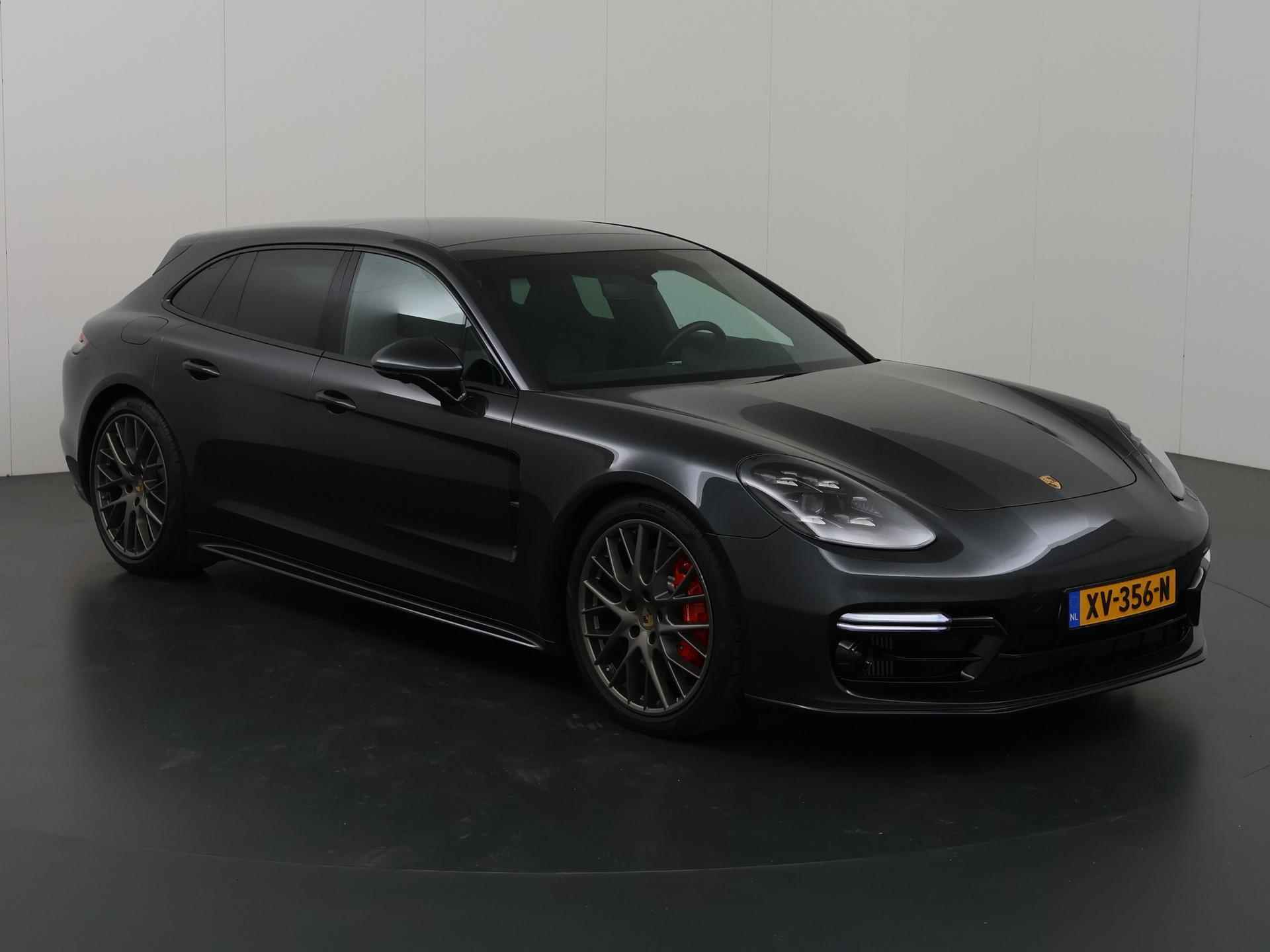 Porsche Panamera Sport Turismo GTS | NL Auto | Sport-Chrono Pakket | Sport-Uitlaatsysteem | HUD | Adaptieve Cruise | 21"Sport Design | PDLS+ | Panoramadak | Softclose | Bose Audio | - 24/49