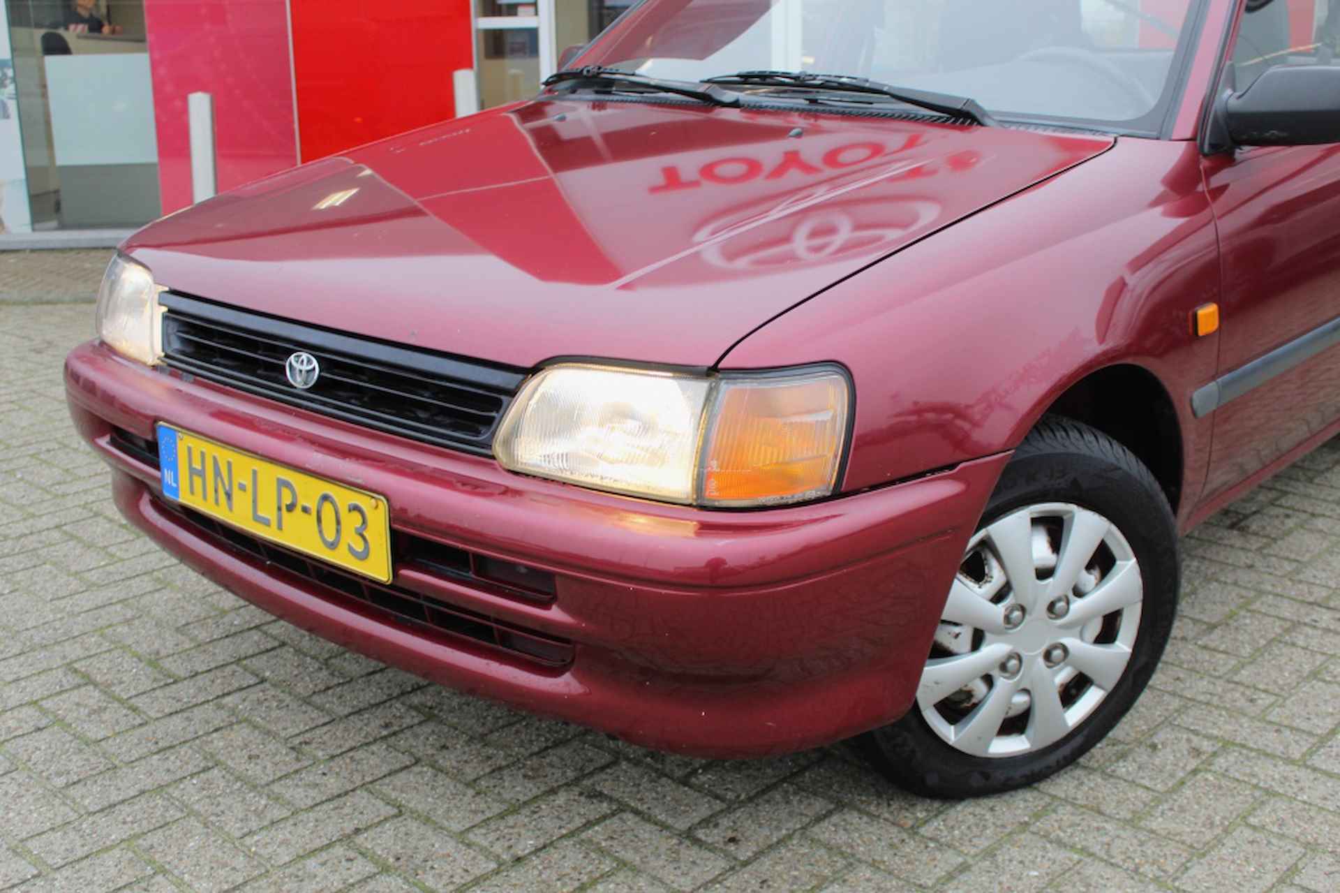 Toyota Starlet 1.3 XLi | Org. Nederlands | Lage KM stand | Trekhaak - 2/29