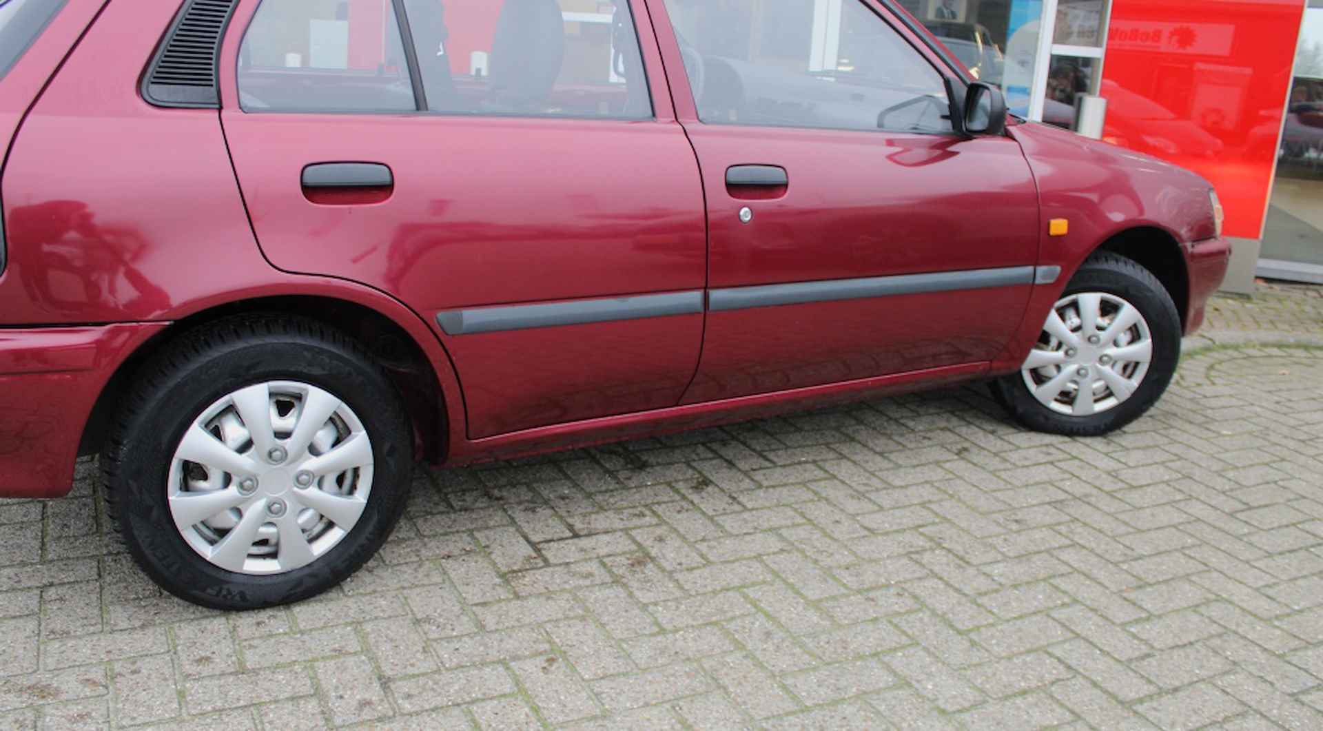 Toyota Starlet 1.3 XLi | Org. Nederlands | Lage KM stand | Trekhaak - 5/29