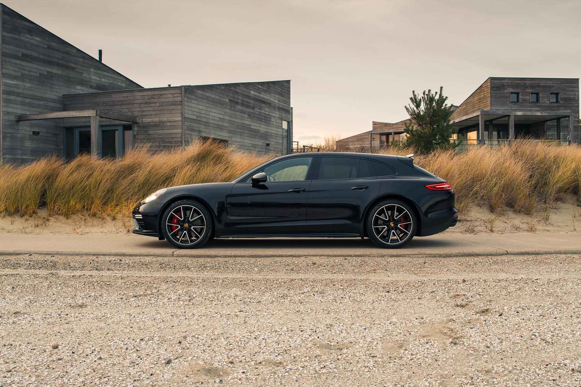 Porsche Panamera 4.0 V8 twin-turbo 550pk PDK Turbo Sport Turismo - 60/64