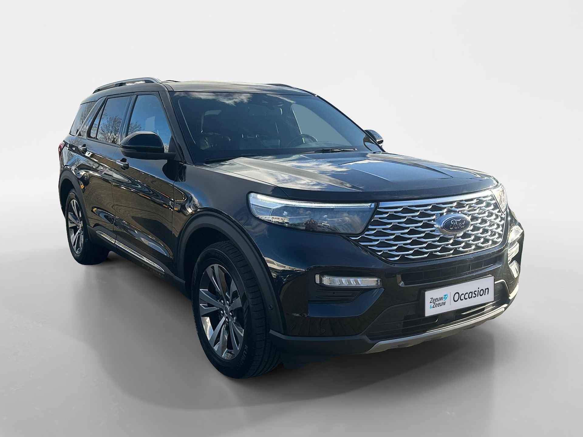 Ford Explorer 3.0 V6 EcoBoost PHEV Platinum | Dealer Onderhouden | Trekhaak | Panoramadak | 360 Camera | Stoelverwarming + Koeling | - 3/38