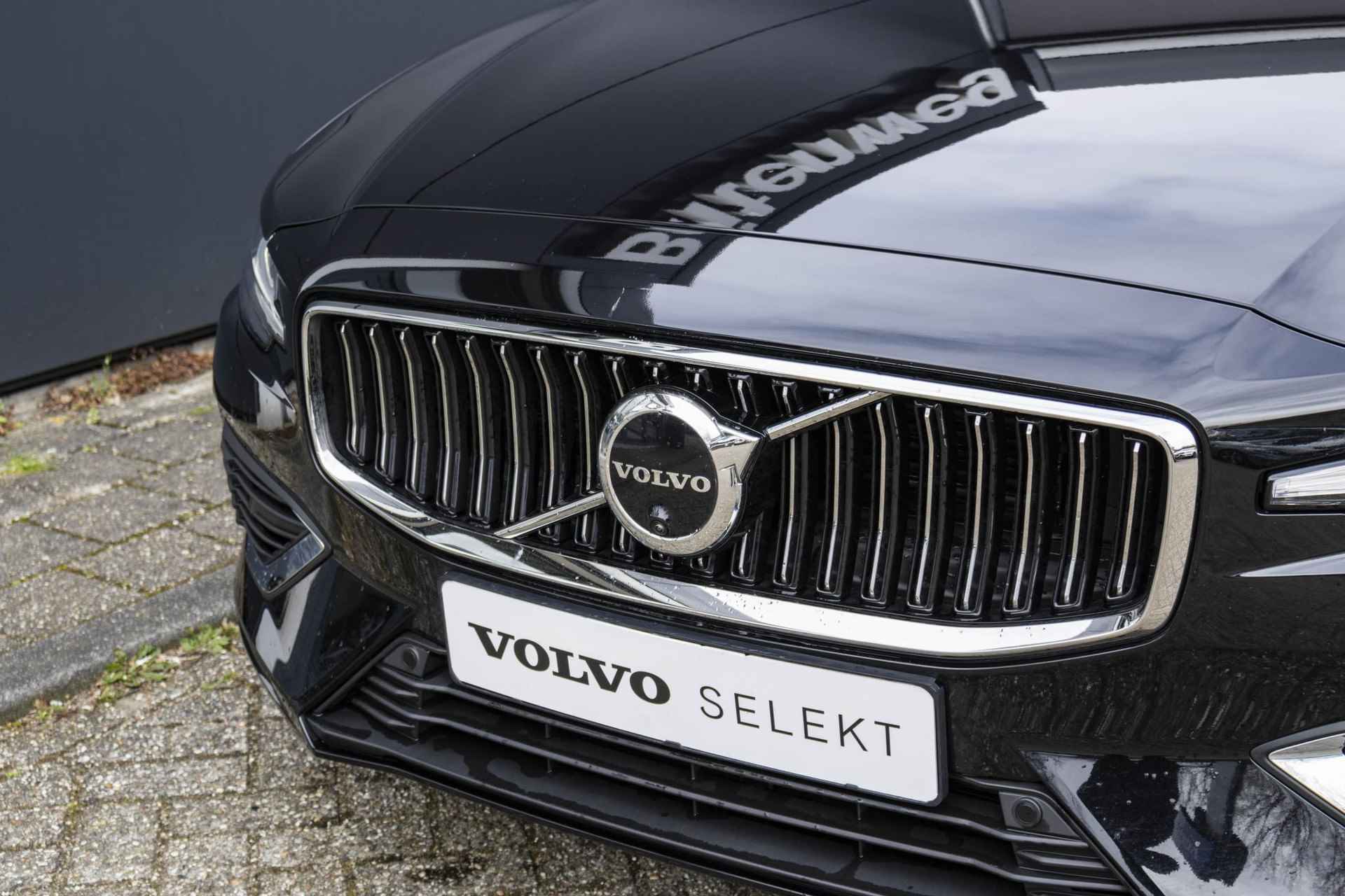 Volvo S60 Recharge T6 AWD Ultimate Bright |Long Range| Harman Kardon | 360º camera | Panoramadak | Stoel- en stuurverwarming | Verwarmde achterbank | Google Infotainment - 13/37