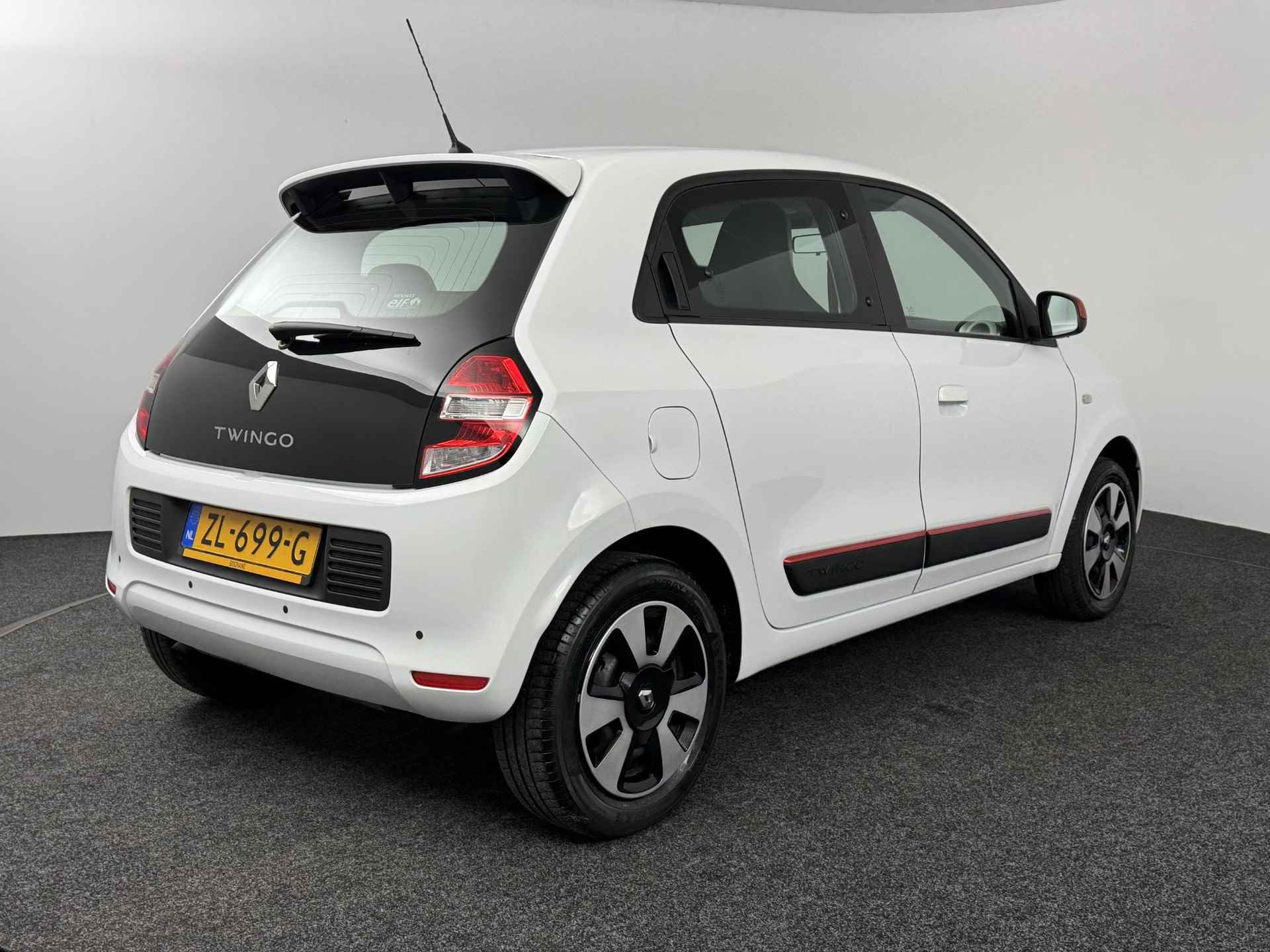 Renault Twingo 1.0 SCe Collection  | Airco | Bluetooth | Parkeersensoren | - 7/41