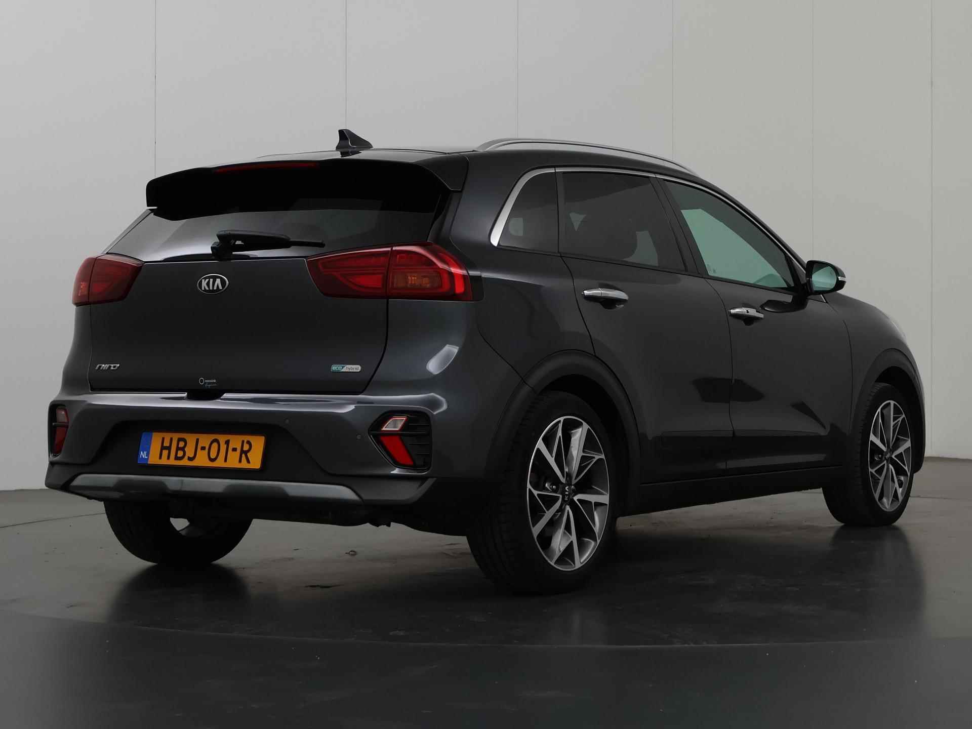 Kia Niro 1.6 GDi Hybrid ExecutiveLine | Trekhaak | JBL  | Dodehoekdetectie | Stoel/Stuurwielverwarming | Elektrisch verstelb. bestuurdersstoel met geheugen | Stoelventilatie - 3/46