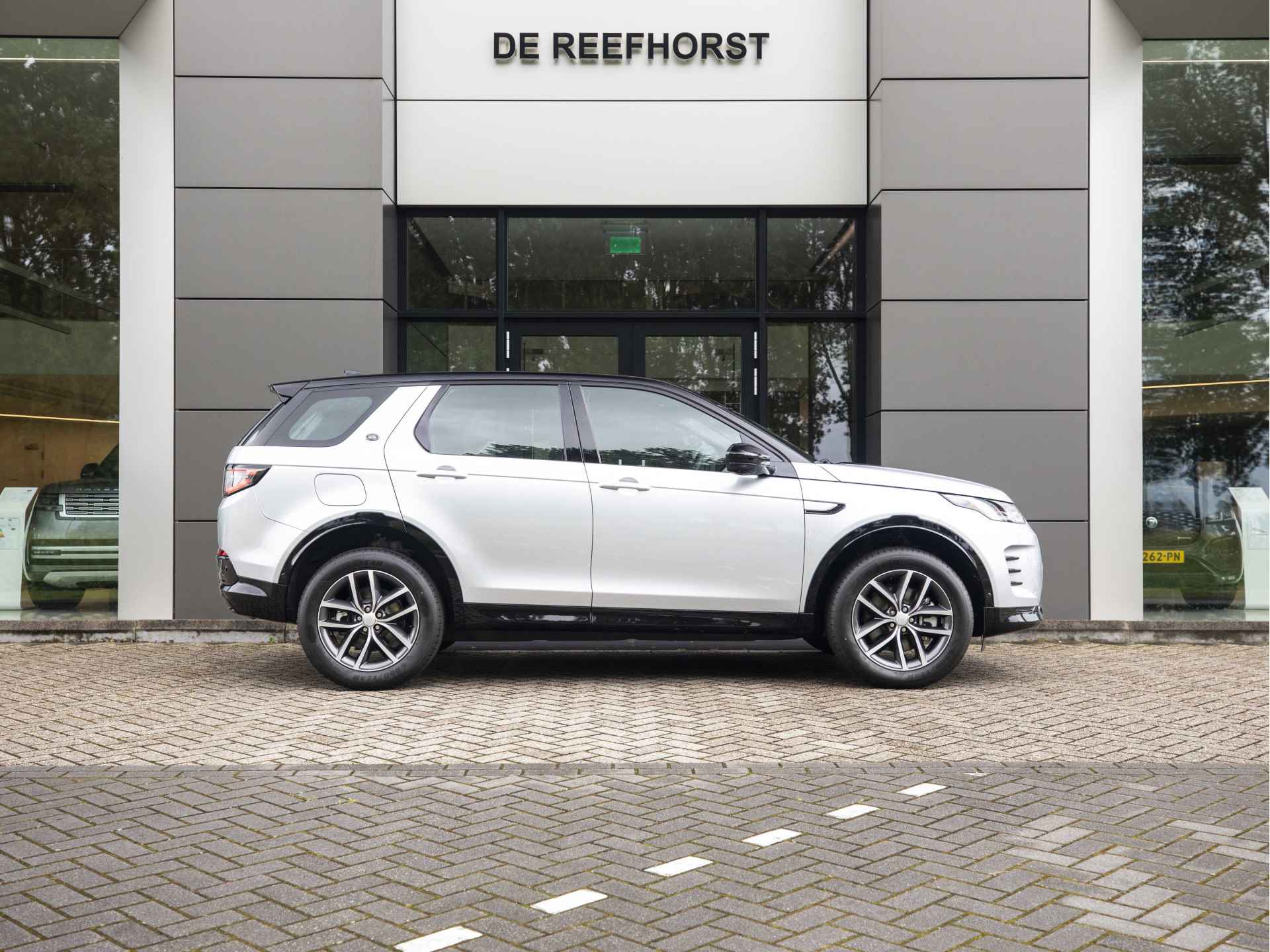 Land Rover Discovery Sport P300e 309pk AWD Dynamic PHEV SE Driver Assist Pack | Adaptive Cruise | Panoramadak |  3D Surround Camera - 16/59