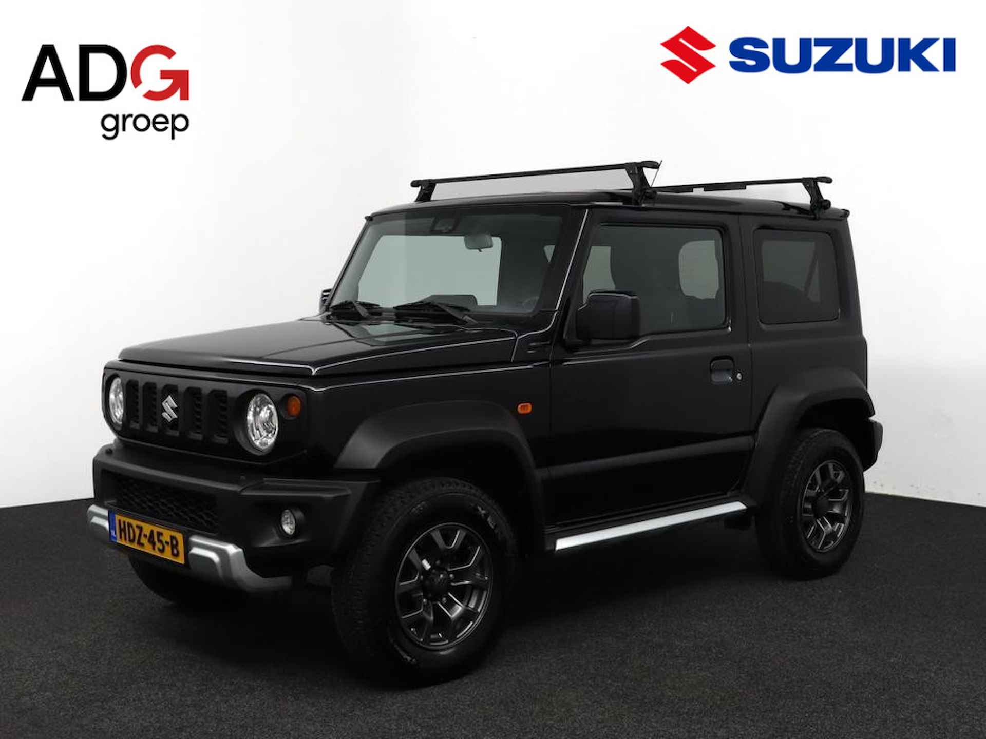 Suzuki Jimny 1.5 Stijl | Climate control | Cruise control | Navigatie | 4 persoons | Lichtmetalen Velgen | Stoelverwarming |