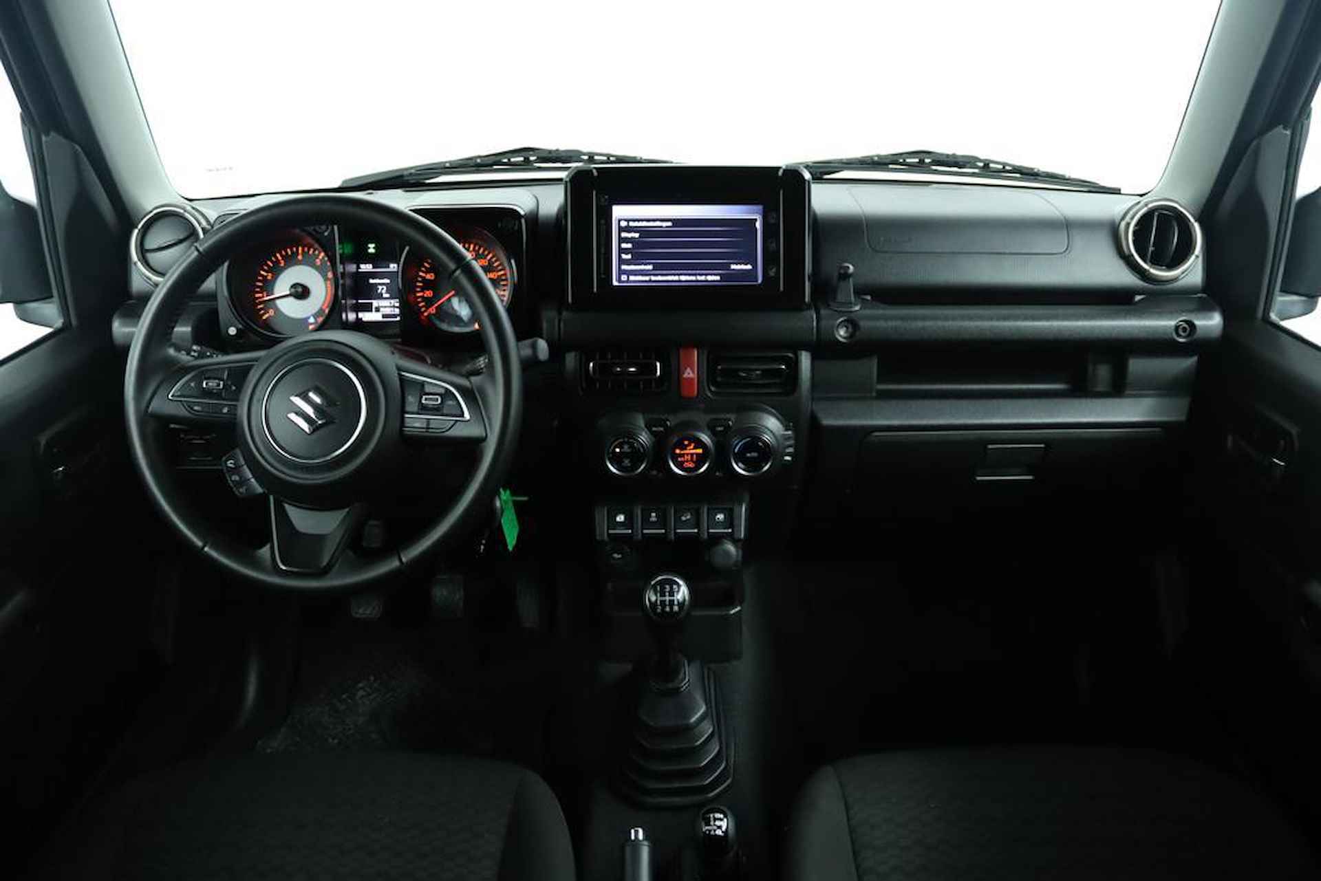 Suzuki Jimny 1.5 Stijl | Climate control | Cruise control | Navigatie | 4 persoons | Lichtmetalen Velgen | Stoelverwarming | - 4/45