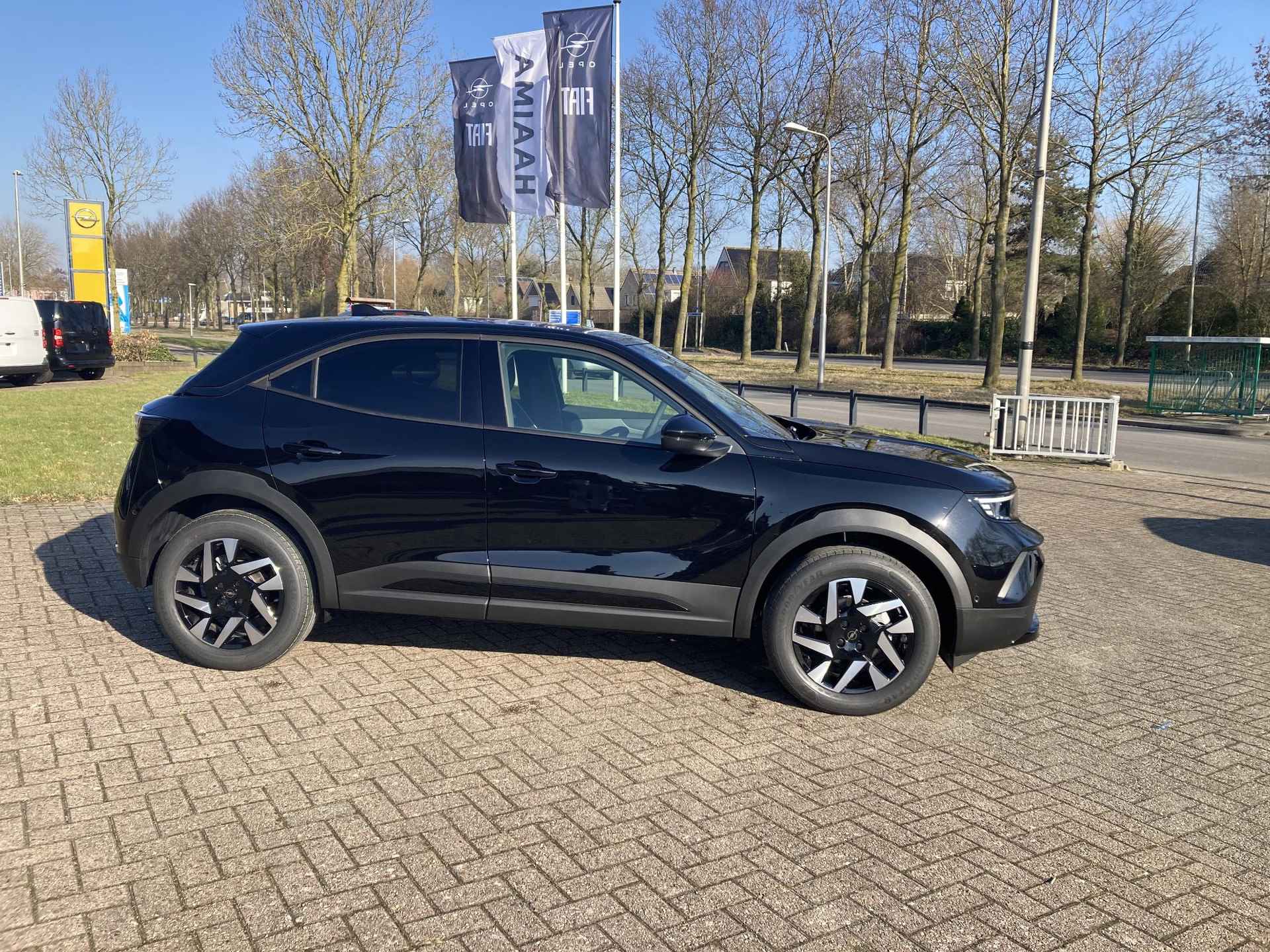 Opel Mokka 1.2 Turbo Edition Nieuw model | ECC | Navigatie | Stoel/Stuurverwarming | Camera | LED | Parkpilot | Draadloze telefoonlader | 17" Lichtmetalen velgen - 40/53