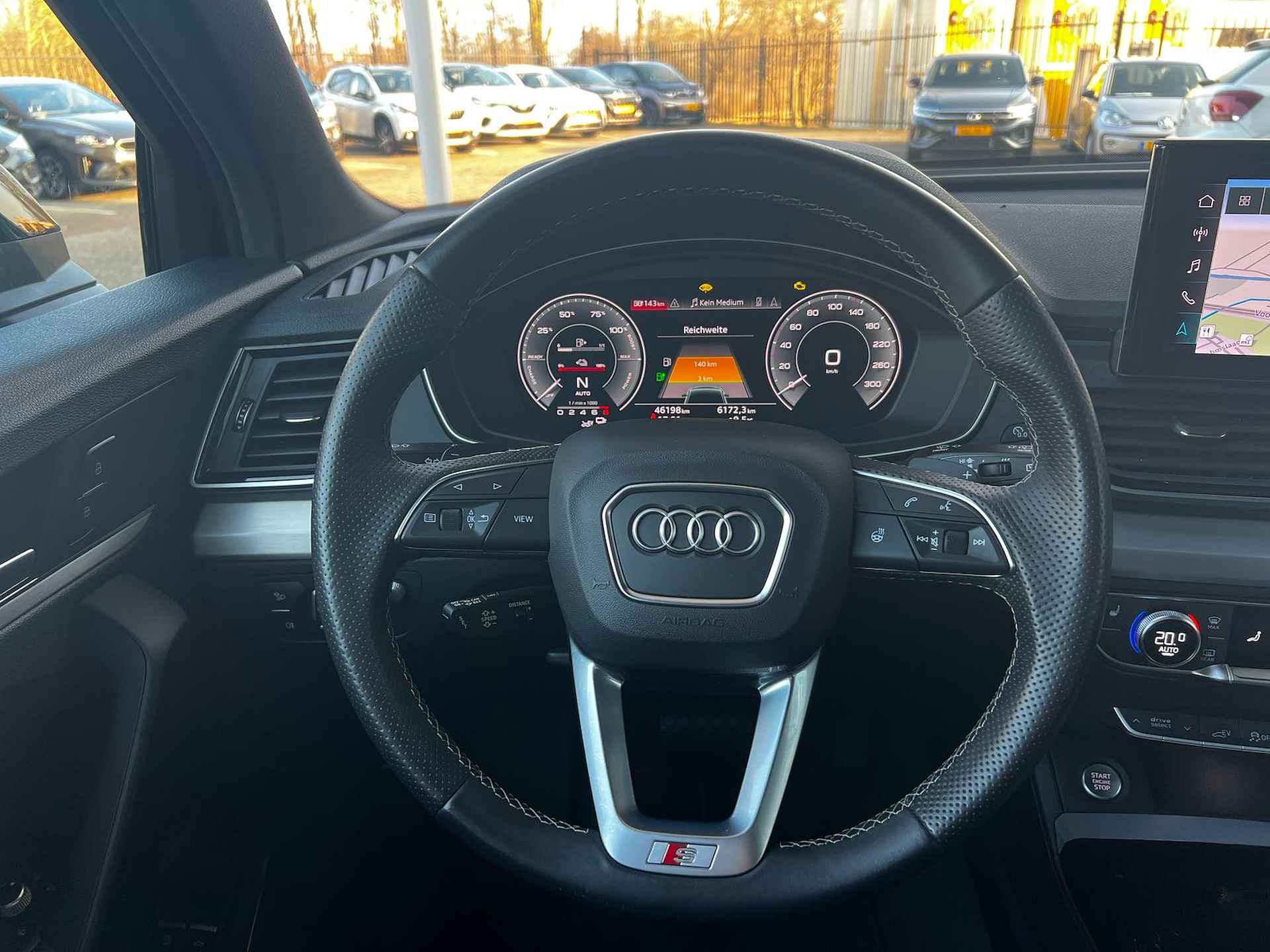 Audi Q5 55 TFSI e S edition / Panorama dak / 20 Inch / zwenkbare haak / Matrix Led / Virtual Cockpit / Optiek Zwart / Achterklep elekt. - 27/34