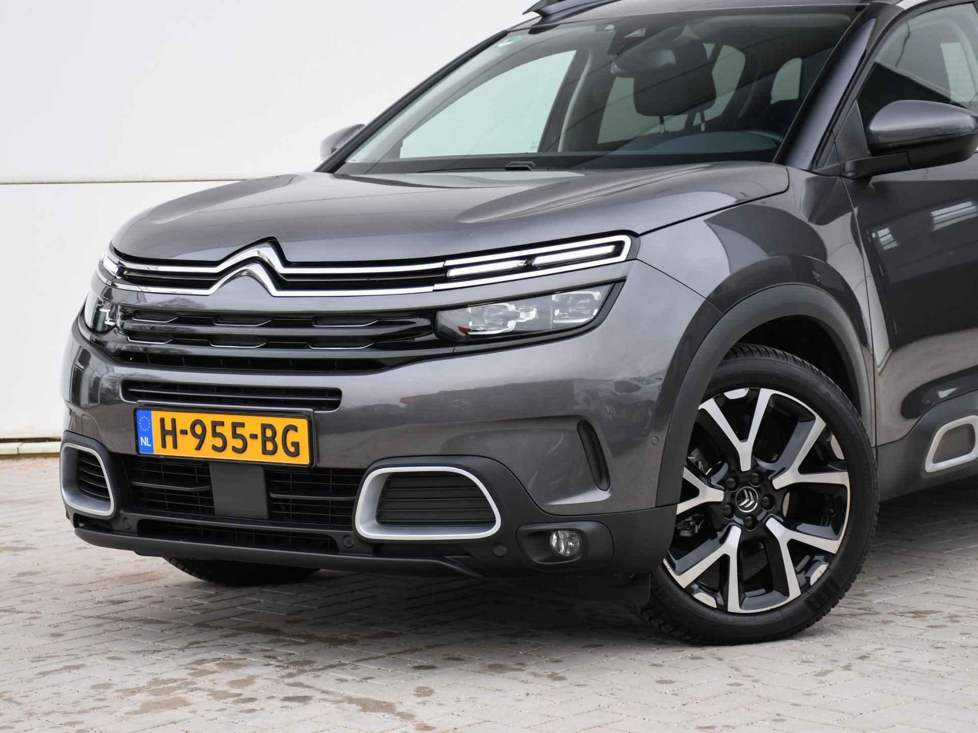 Citroen C5 Aircross Shine 1.6 PureTech 180pk Automaat PDC + CAM. | TREKHAAK | CRUISE.C | DODE HOEK | HALF-LEDER | 19''LM | DAB - 2/36