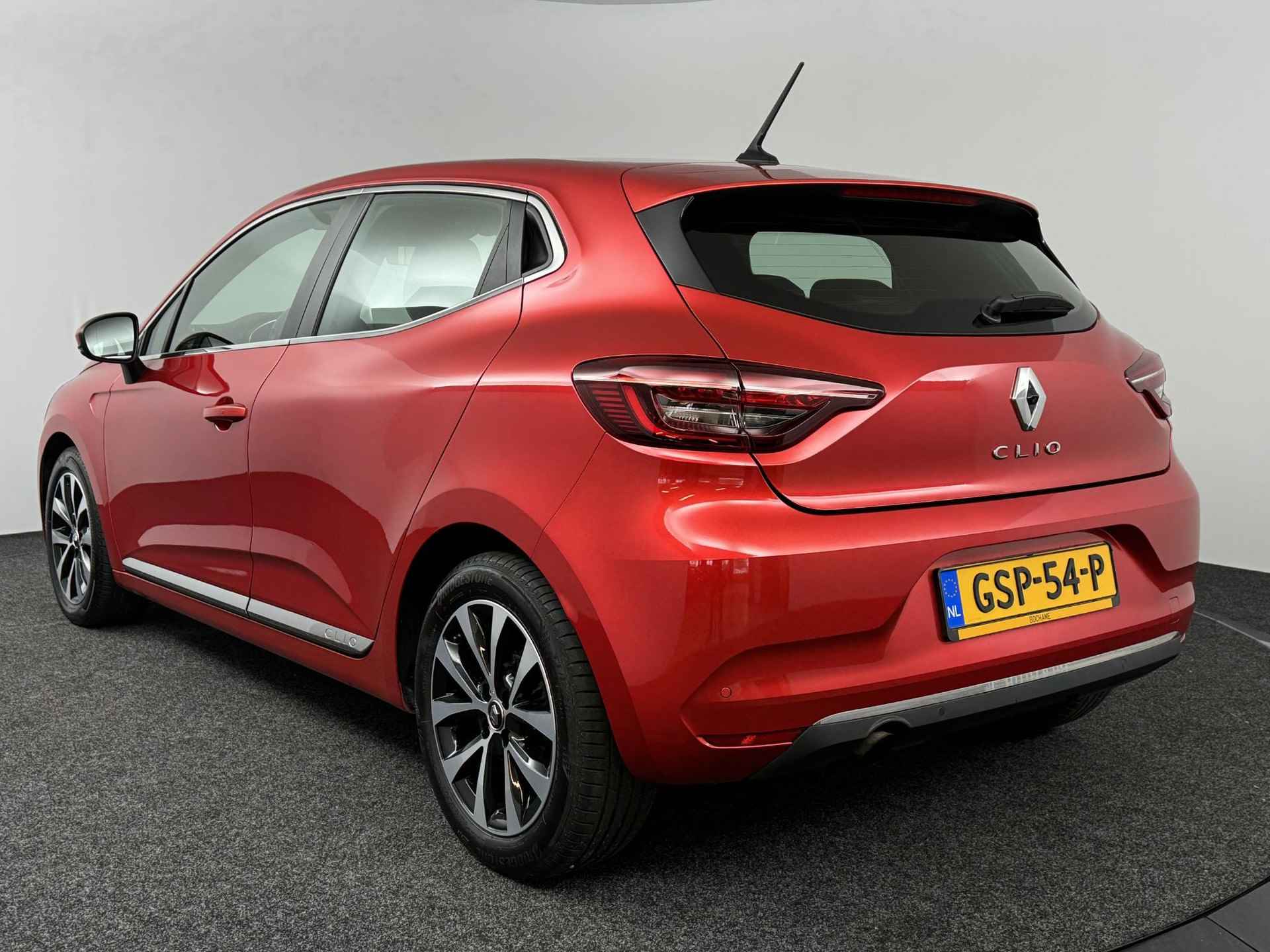 Renault Clio 1.0 TCe 100 Intens  | Apple CarPlay / Android Auto navigatie | Parkeersensoren | Achteruitrijcamera | - 35/48