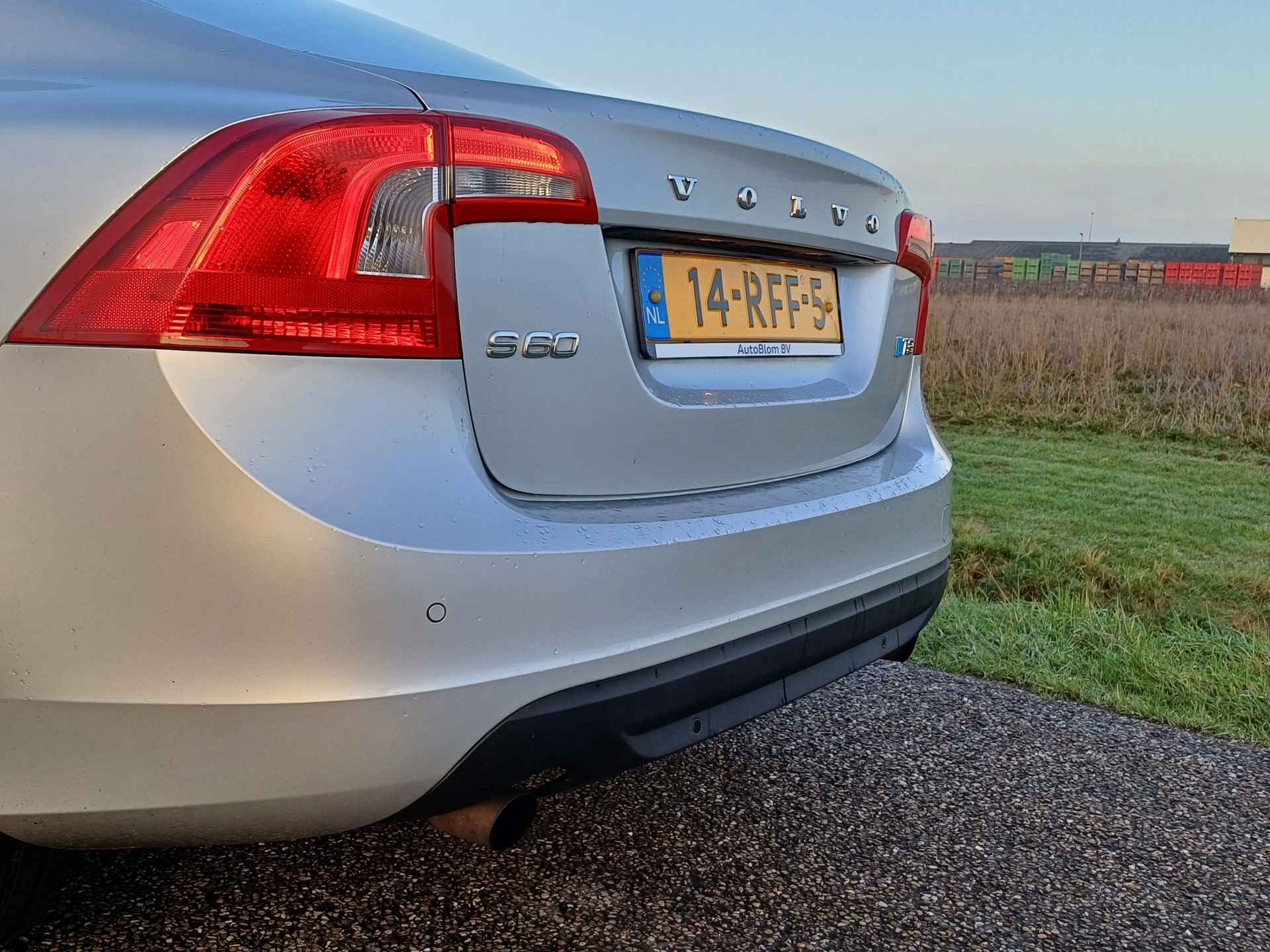 Volvo S60 1.6 T3 Kinetic /Nieuwstaat !/1 Eigenaar !/Dealer onderhouden !/ - 17/47