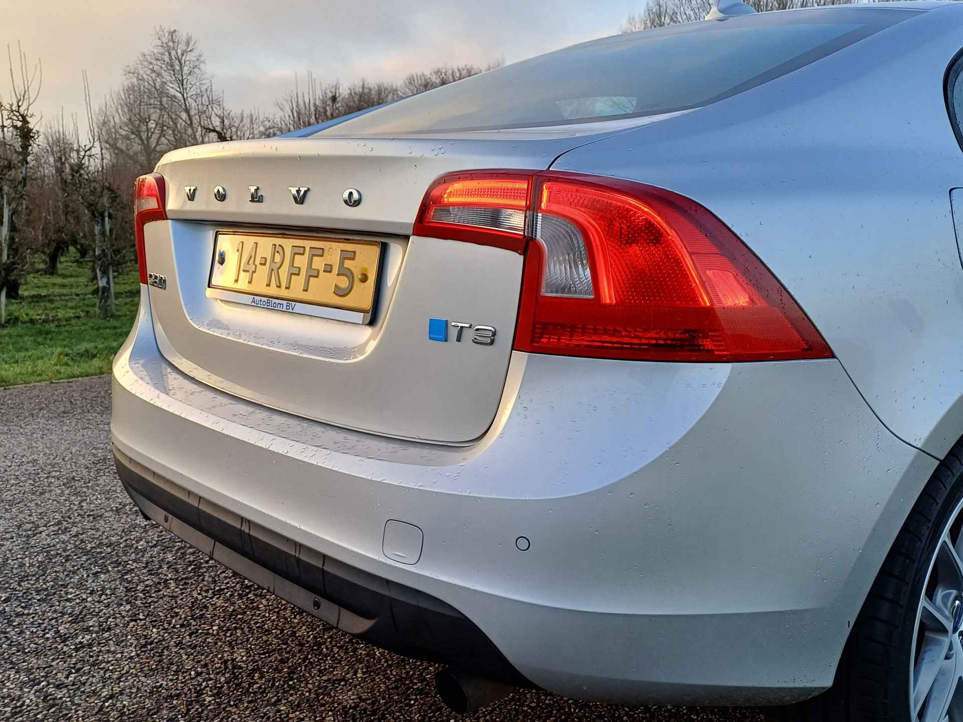 Volvo S60 1.6 T3 Kinetic /Nieuwstaat !/1 Eigenaar !/Dealer onderhouden !/ - 18/47