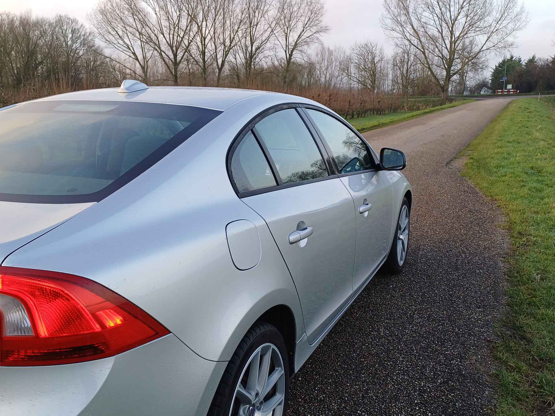 Volvo S60 1.6 T3 Kinetic /Nieuwstaat !/1 Eigenaar !/Dealer onderhouden !/ - 19/47