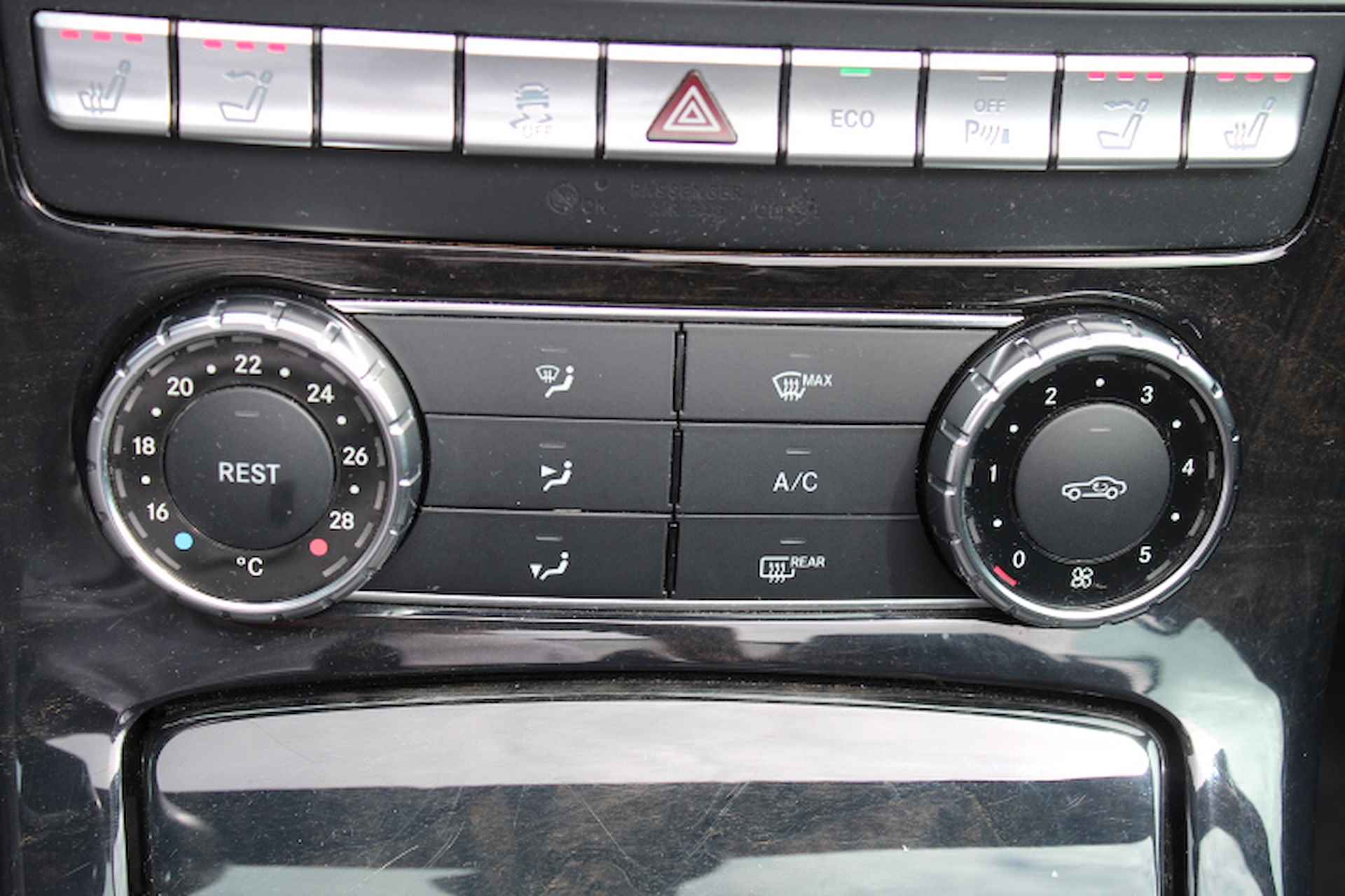 Mercedes-Benz SLK 200 Automaat-AIRSCARF-NAVIGATIE-LEDER-PTS-STOELVERWAMING - 13/23