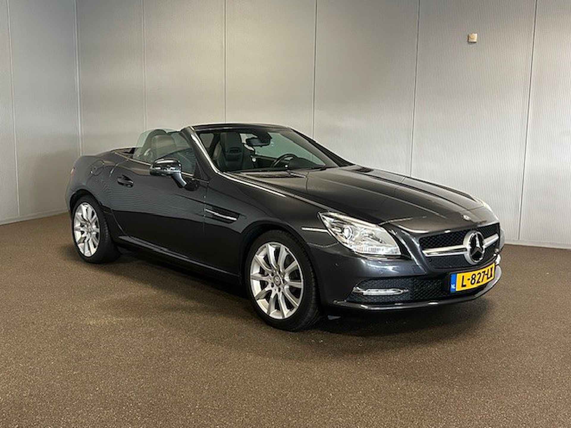 Mercedes-Benz SLK 200 Automaat-AIRSCARF-NAVIGATIE-LEDER-PTS-STOELVERWAMING