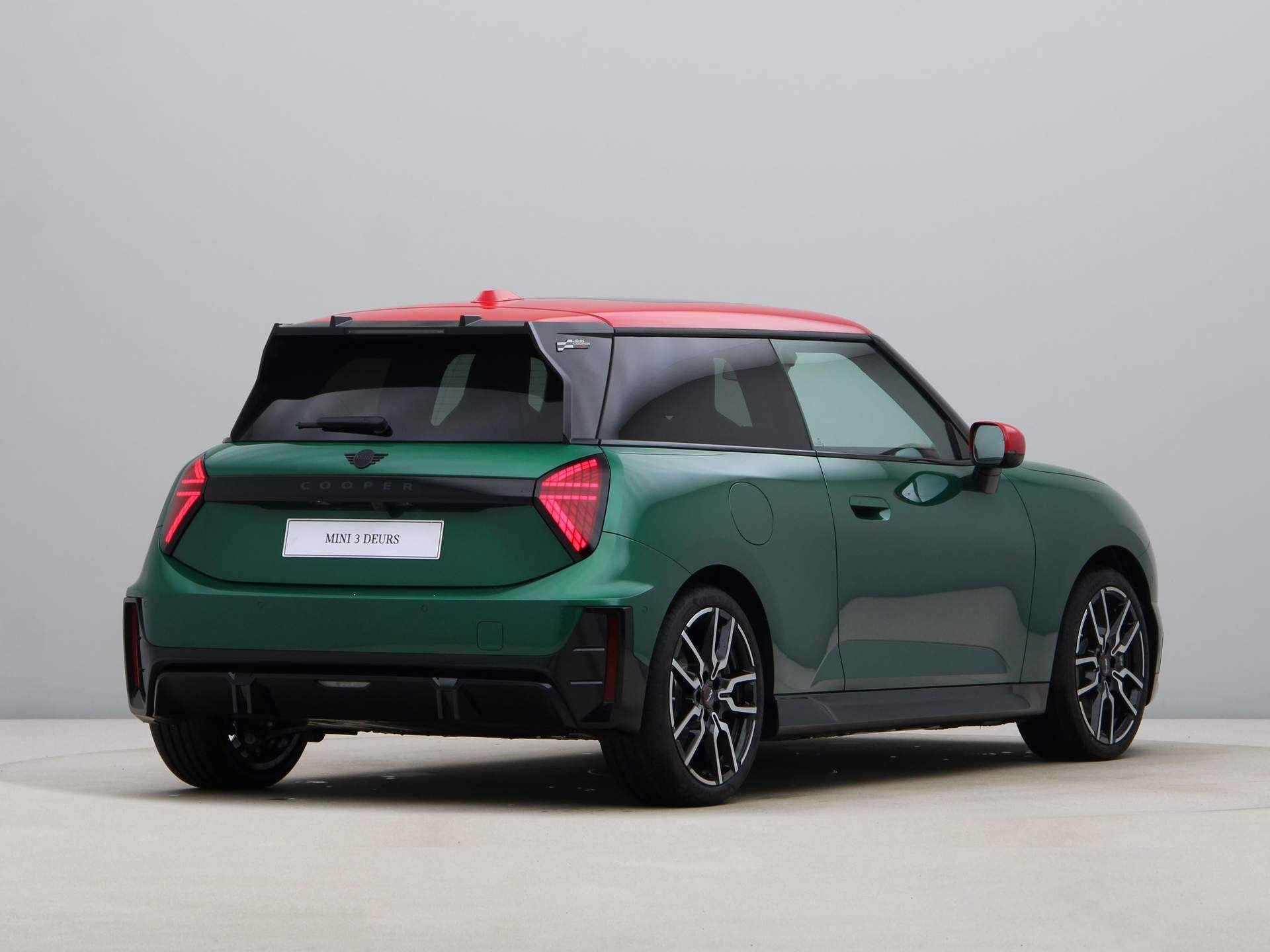 MINI Cooper E John Cooper Works Pakket M PRIVATE LEASE EUR 495,- (48 mnd/10.000 km) - 10/23