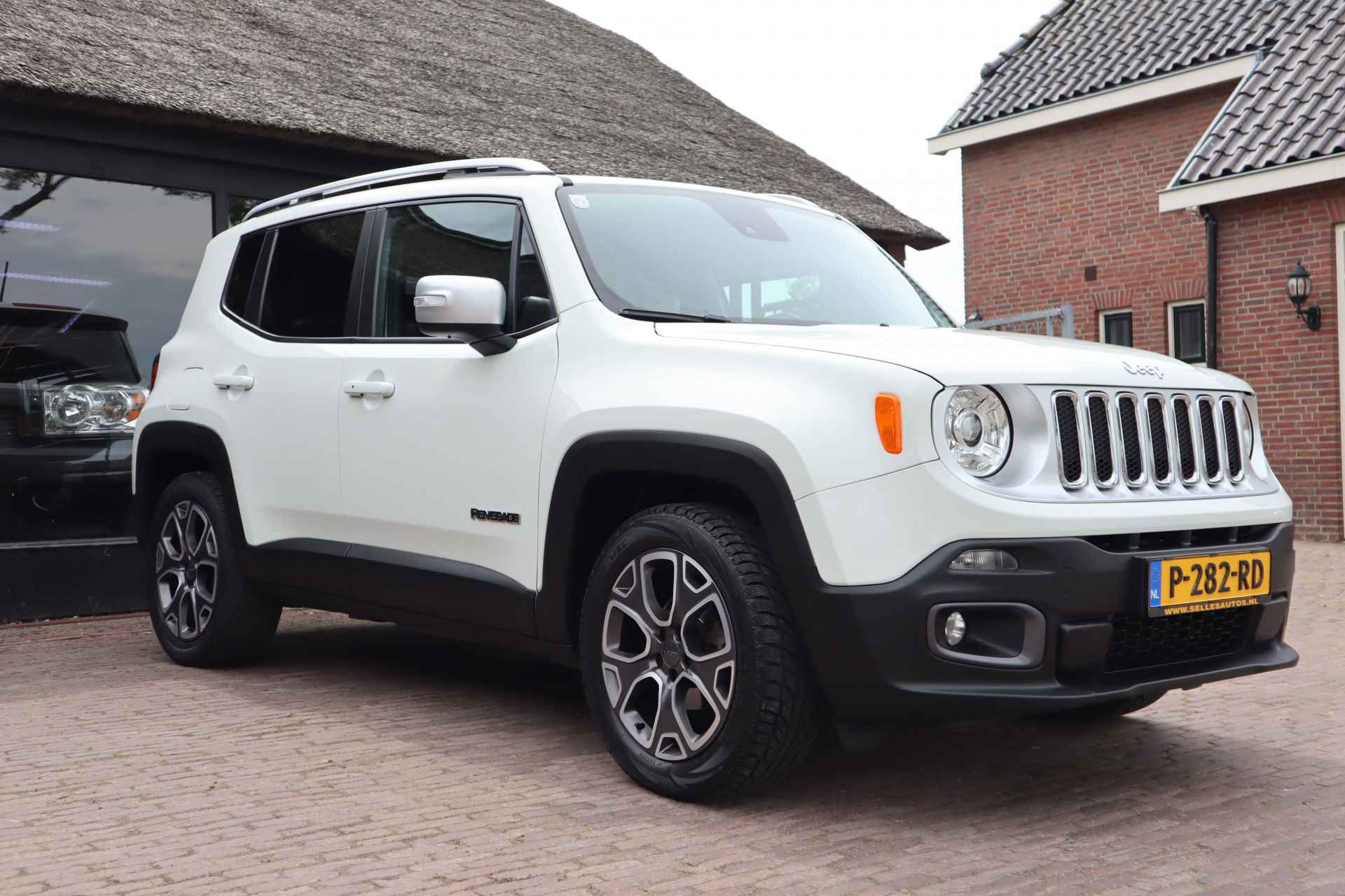 Jeep Renegade 1.4 MultiAir Opening Edition | Limited | Lederen Bekleding | Navigatie | Xenon Lampen | Stuur en Stoelverwarming - 20/46