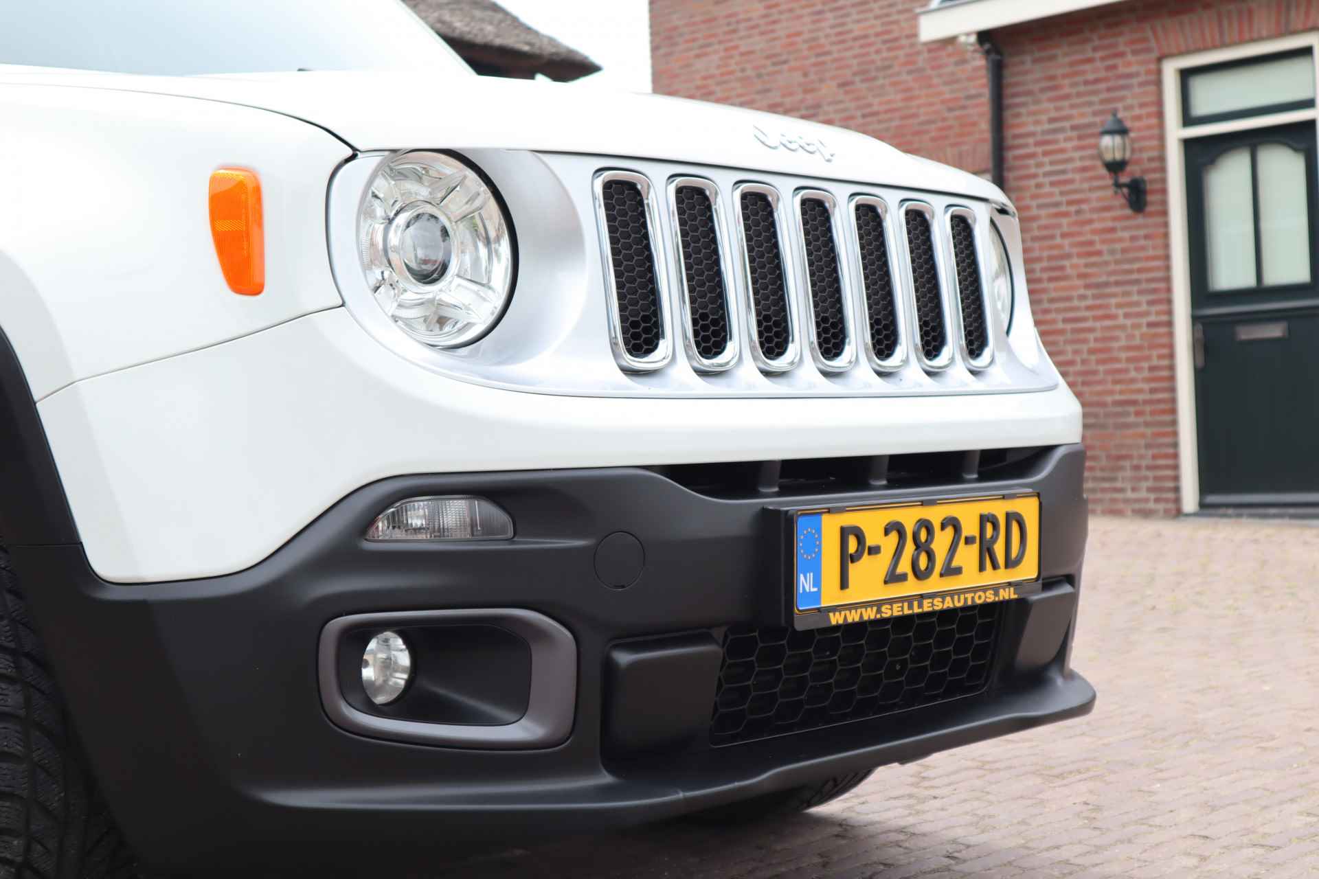 Jeep Renegade 1.4 MultiAir Opening Edition | Limited | Lederen Bekleding | Navigatie | Xenon Lampen | Stuur en Stoelverwarming - 21/46