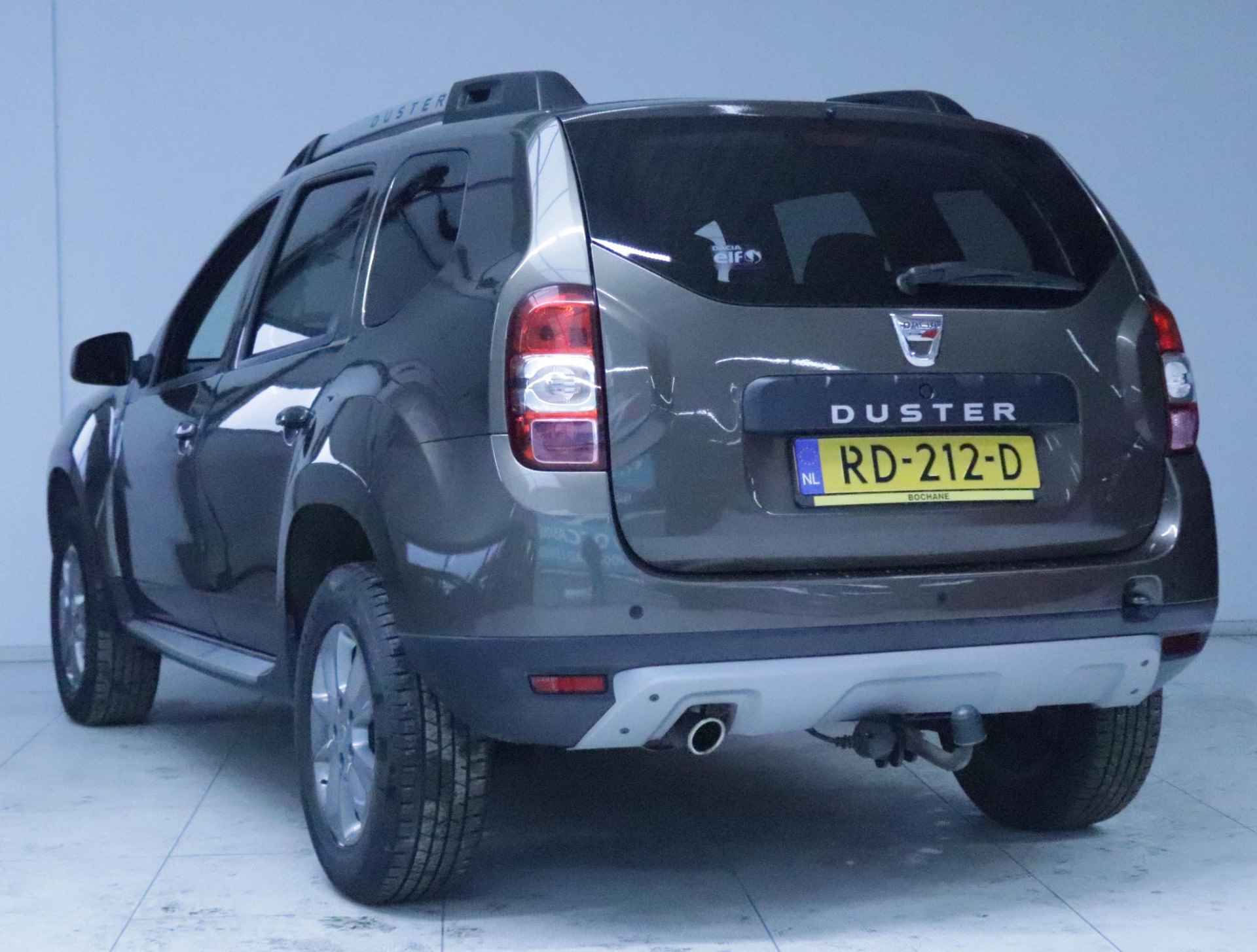 Dacia Duster 1.2 TCe 125 Lauréate Airco/Navi/Trekhaak - 9/21