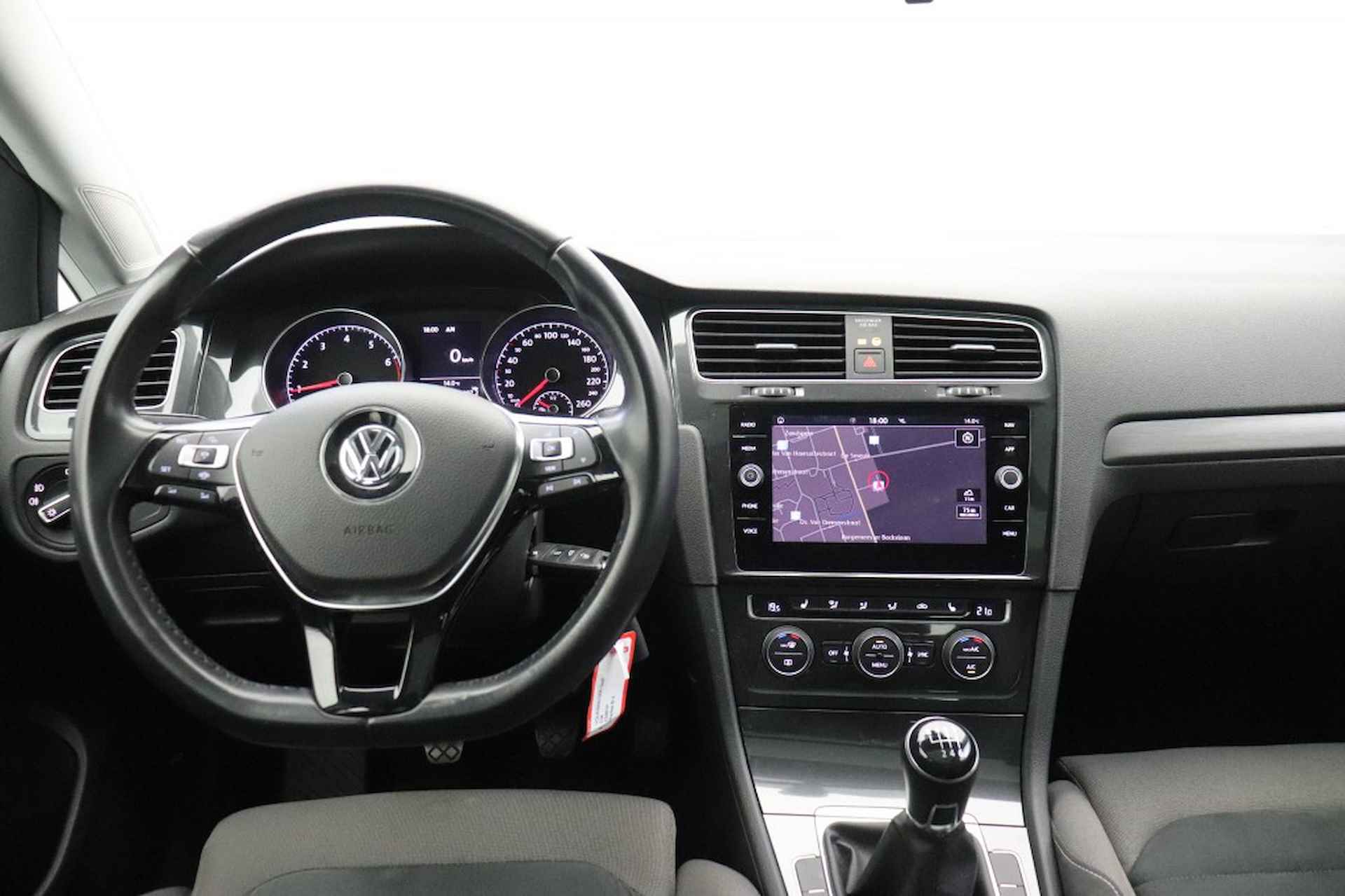 VOLKSWAGEN Golf Variant 1.5 TSI Business - Panorama - 4/29