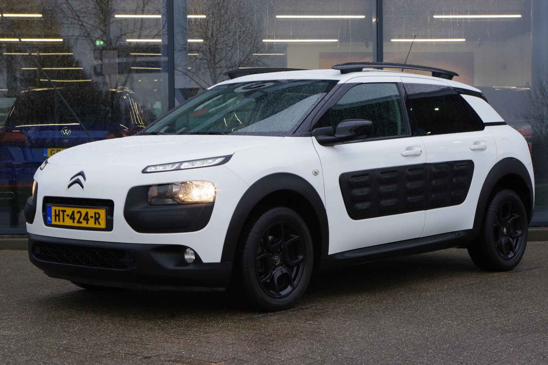 Citroën C4 Cactus 1.2 PureTech Shine, Navigatie, Camera, Cruise Control, Climate Control - 7/36