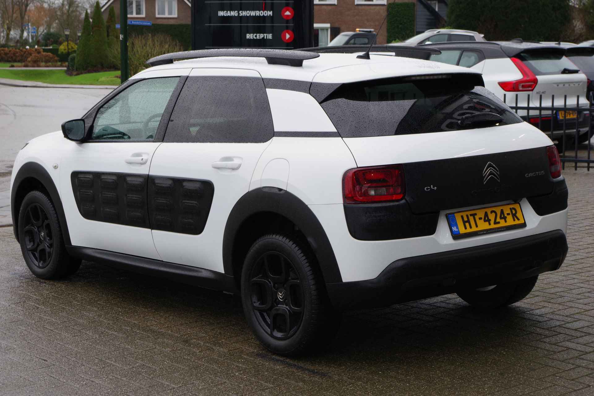 Citroën C4 Cactus 1.2 PureTech Shine, Navigatie, Camera, Cruise Control, Climate Control - 10/36