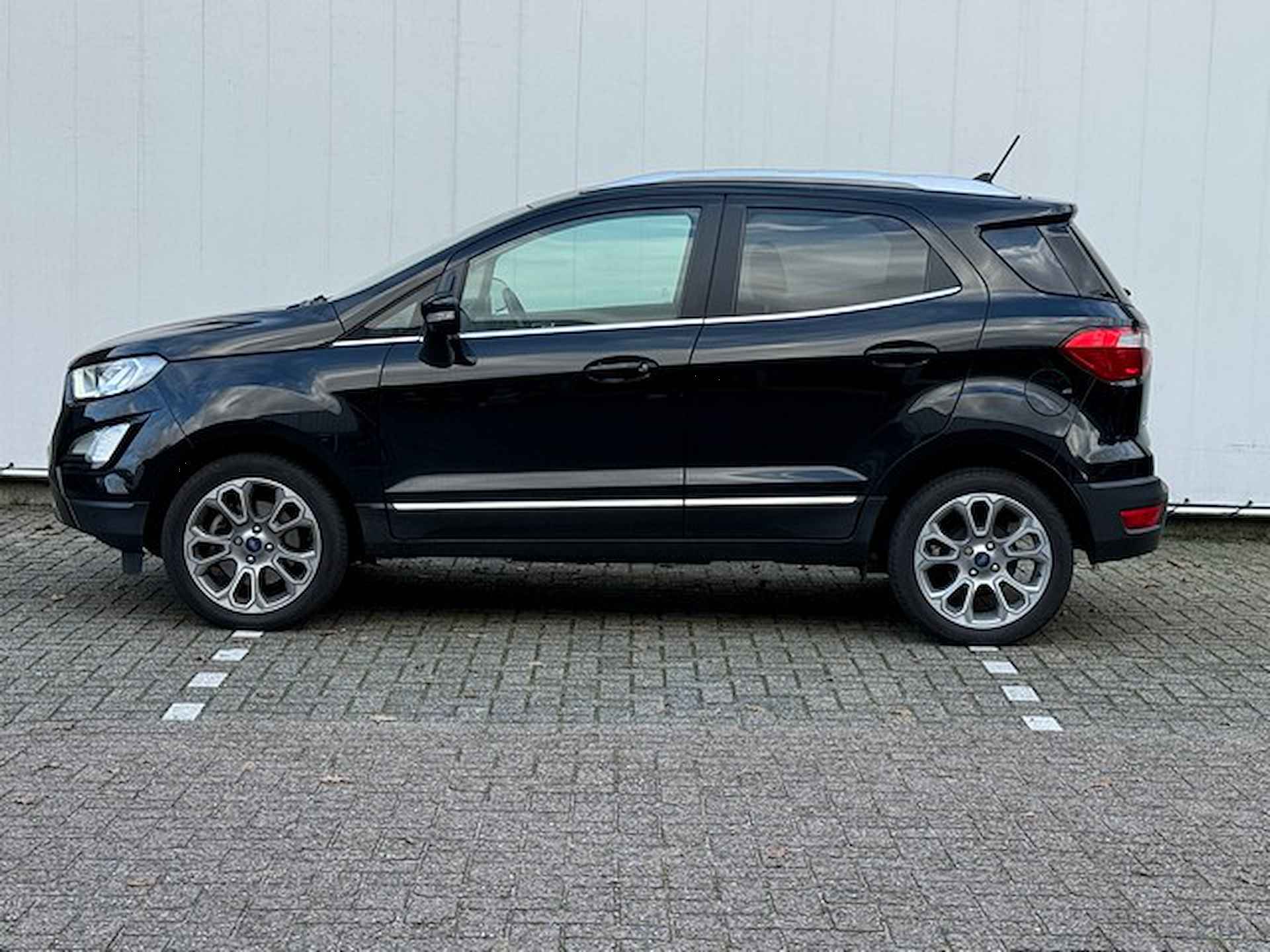 Ford EcoSport 1.0 EcoBoost 125PK Titanium met Navi/Camera, B&O Audio, Dodehoek, Winter Pack - 3/26