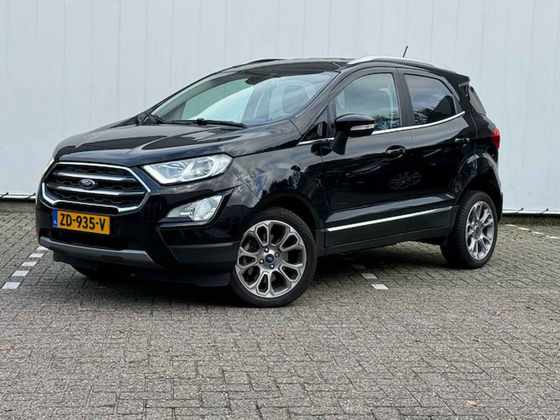 Ford EcoSport 1.0 EcoBoost 125PK Titanium met Navi/Camera, B&O Audio, Dodehoek, Winter Pack - 5/26