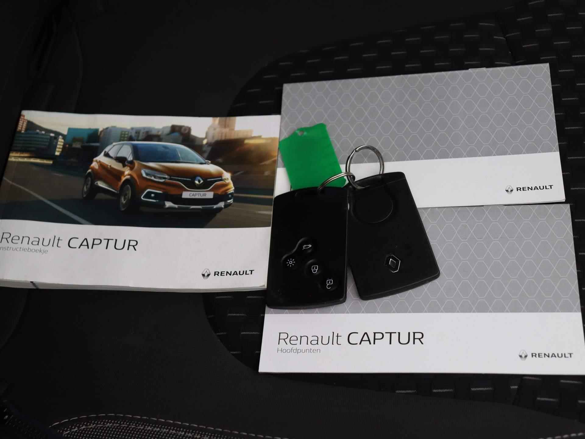 Renault Captur TCe 90pk Intens | Achtertuitrijcamera | Afneembare trekhaak | Parkeersensoren voor/achter | Climate control | - 4/42