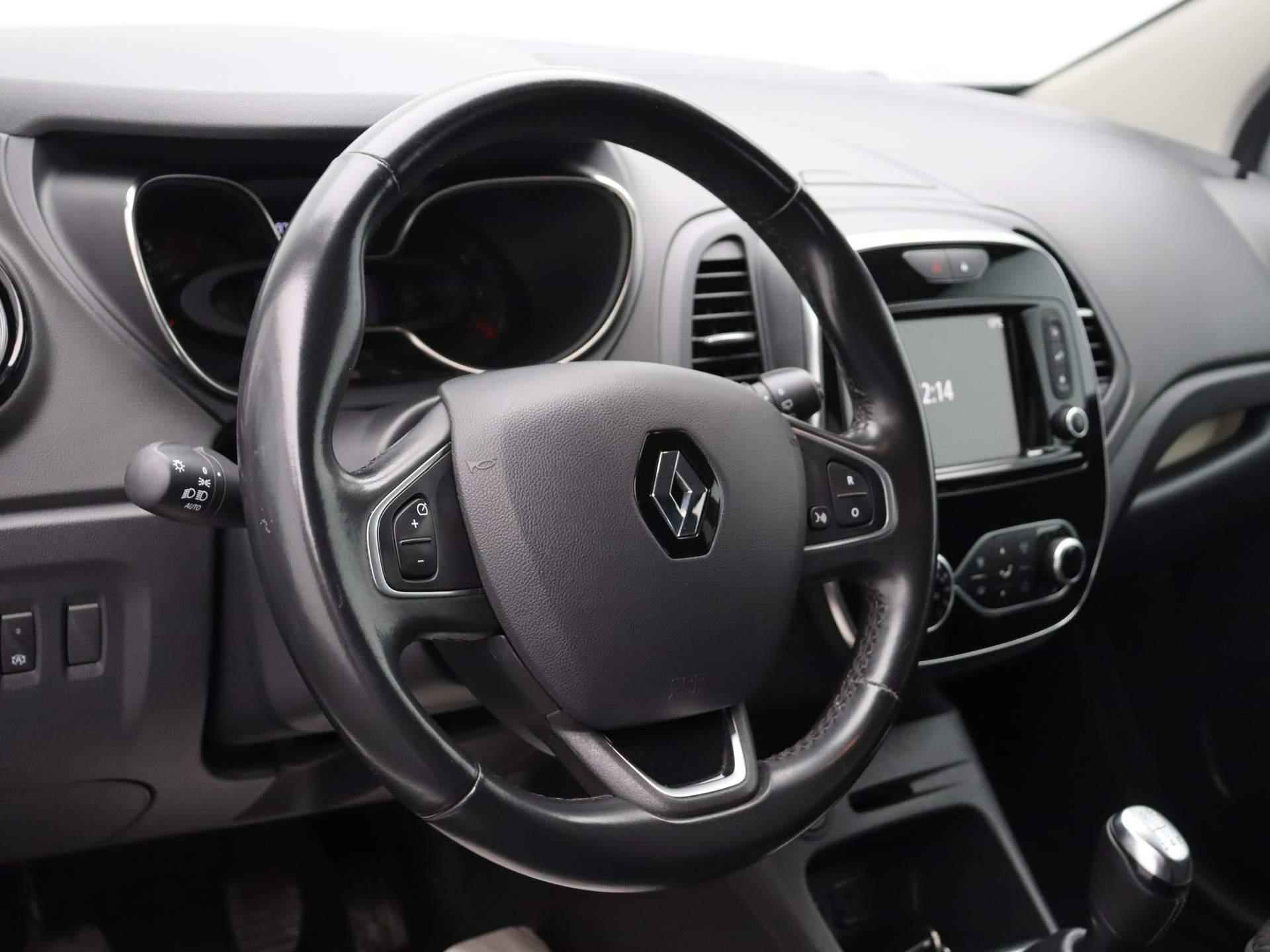 Renault Captur TCe 90pk Intens | Achtertuitrijcamera | Afneembare trekhaak | Parkeersensoren voor/achter | Climate control | - 15/42