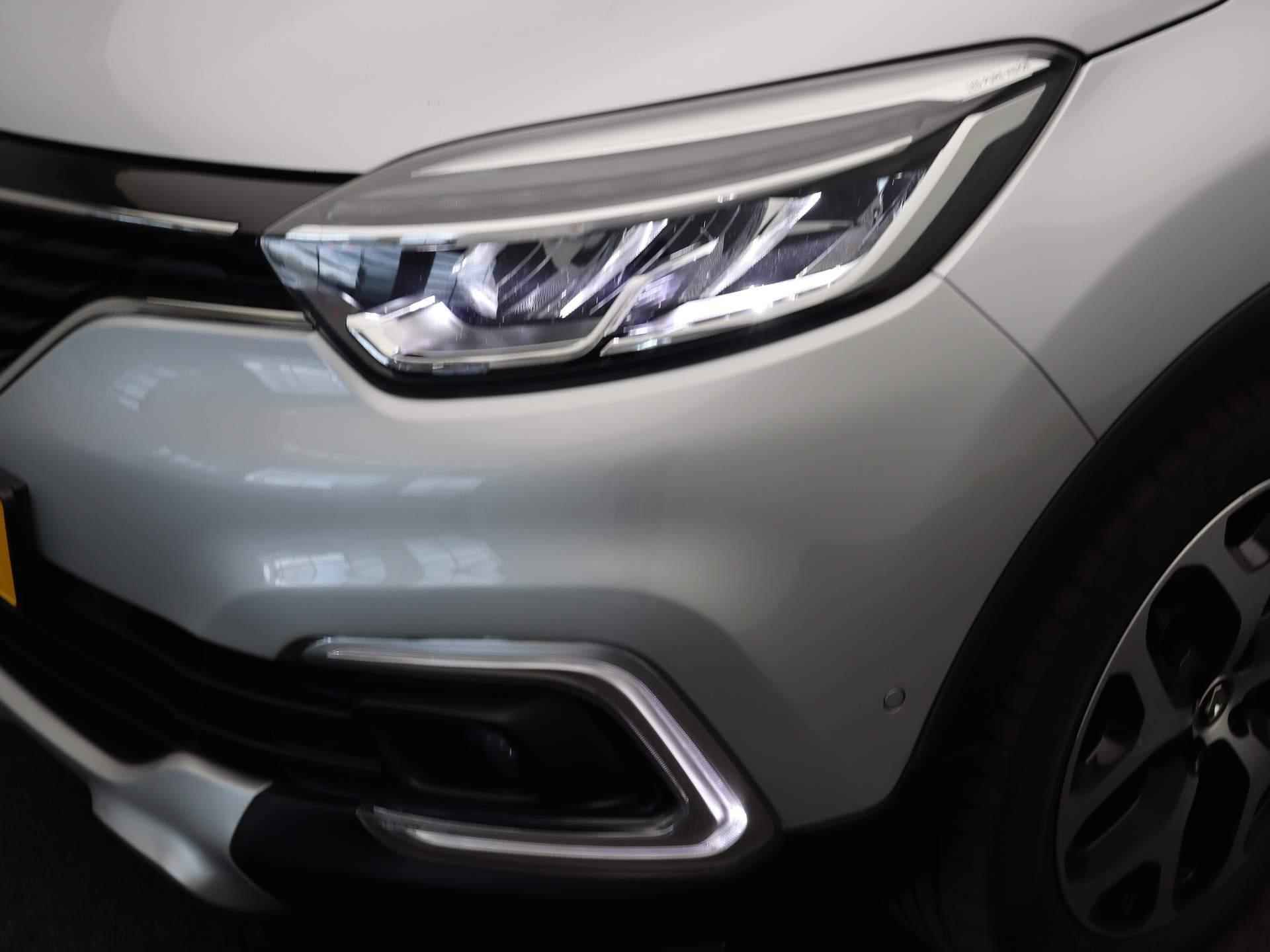 Renault Captur TCe 90pk Intens | Achtertuitrijcamera | Afneembare trekhaak | Parkeersensoren voor/achter | Climate control | - 35/42