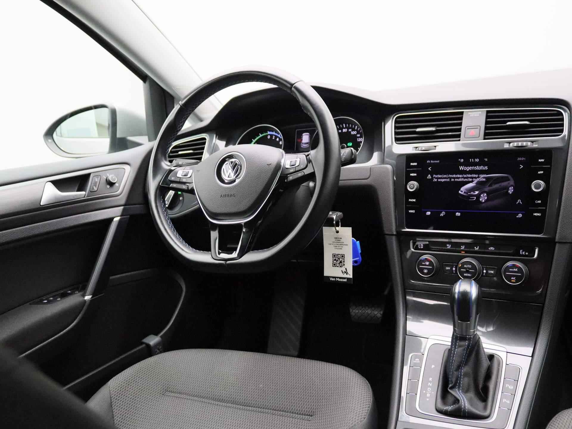 Volkswagen e-Golf e-Golf | Navigatie | Climate Control | Parkeerhulp | - 11/32