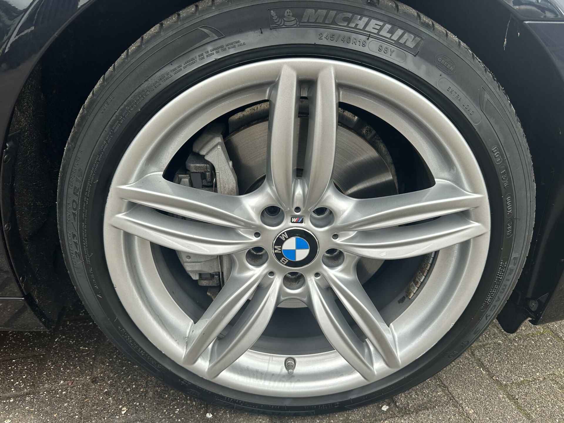 BMW 5-serie Touring 530d 39.000KM!! M Sport Edition LED/PANO *ALL-IN PRIJS* - 6/36
