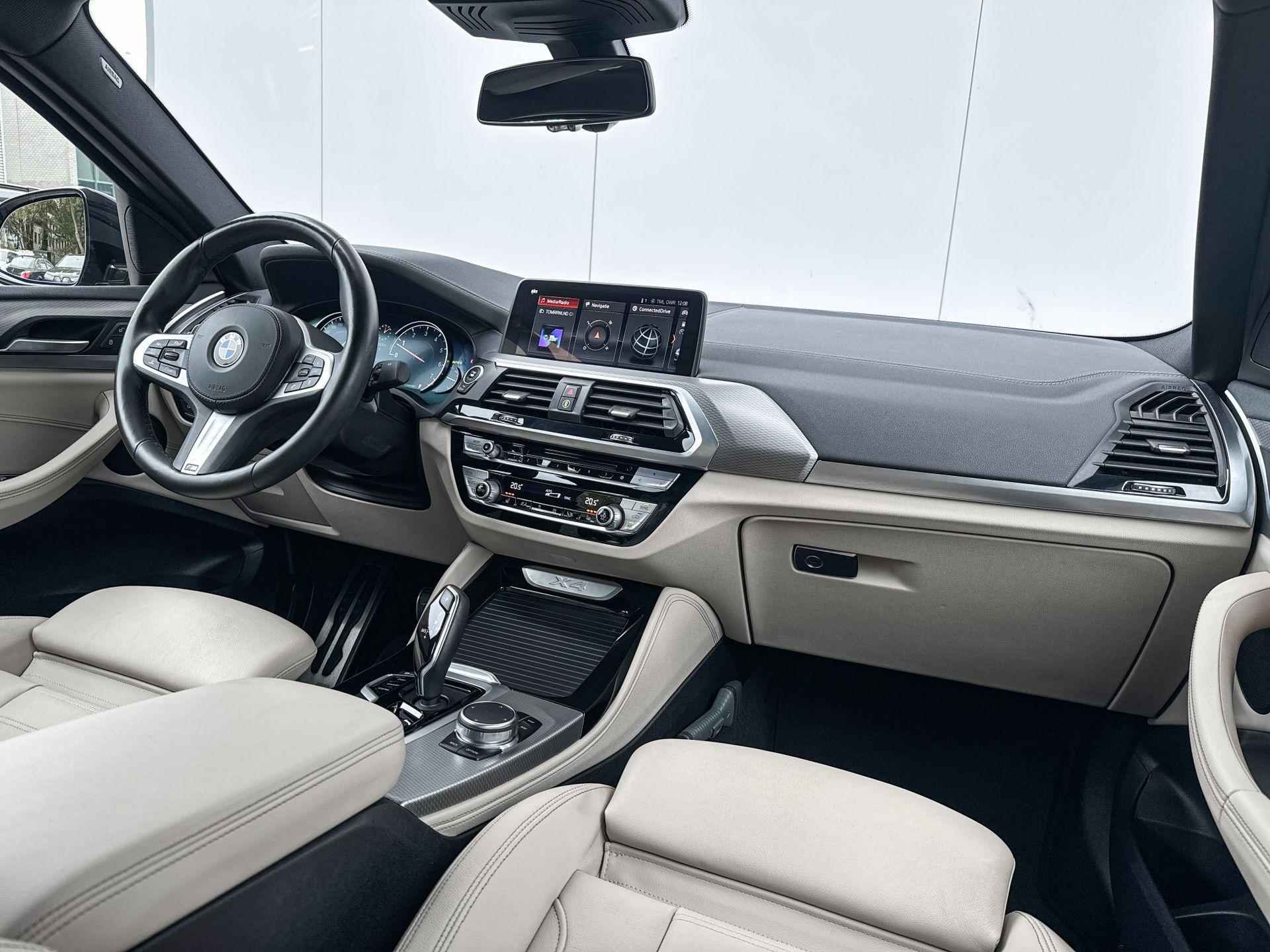 BMW X4 xDrive30i High Executive M-Sport 20 Inch / M Sport Remmen / Comfort Acces / Glazen Schuifdak / Binnen & Buitenspiegel Automatisch Dimmend / Electrisch Verstelbare Voorstoelen / Stoelverwarming Voor & Achter / Driving Assistant Plus / Hifi / Head Up Display - 19/28