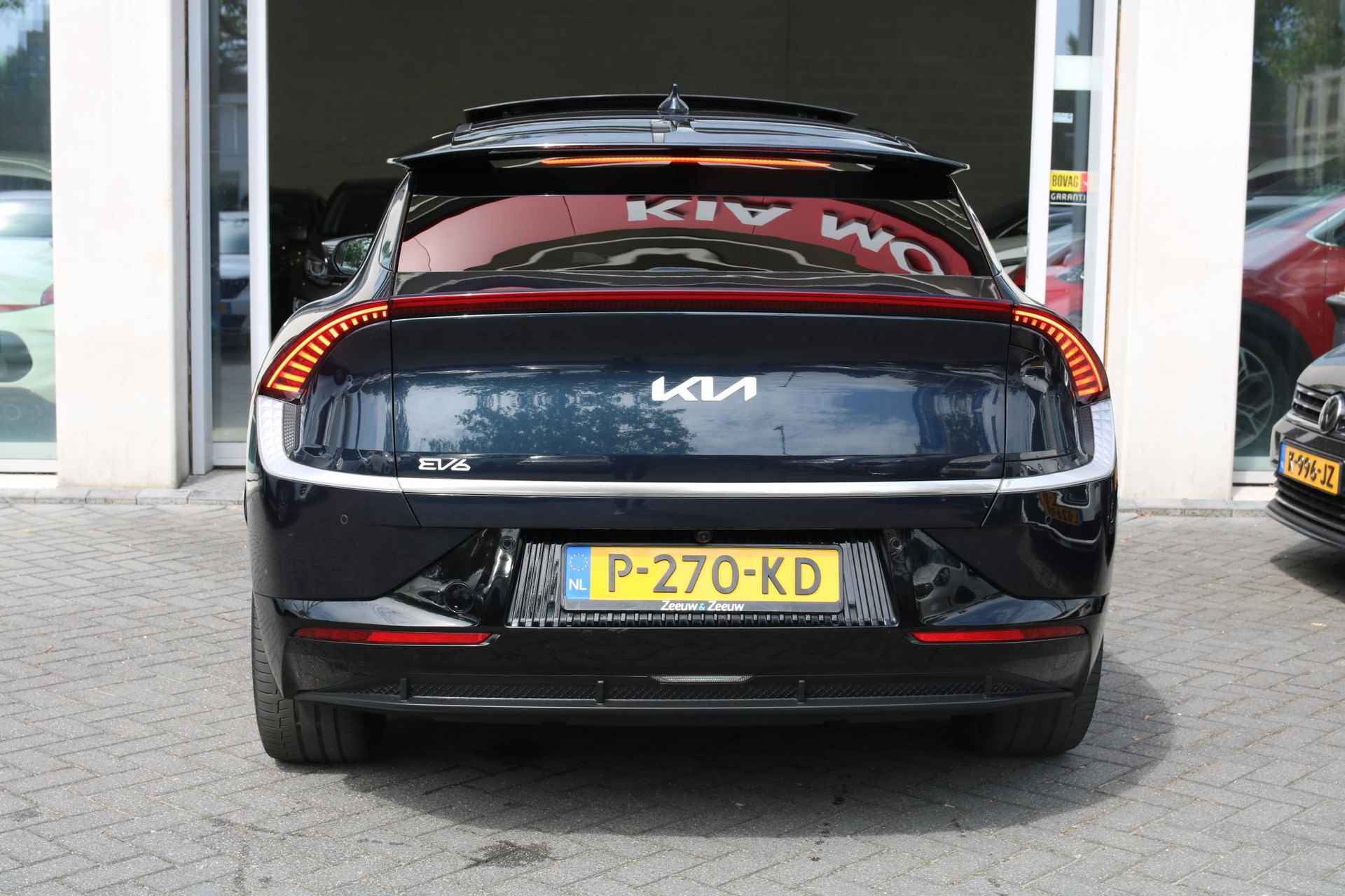 Kia EV6 Plus Advanced 77 kWh  | Airco | Navi | Camera | | Lederen bekleding | Elektrisch bediende voorstoelen | Stoel en stuurverwarming | 20 inch | Panoramadak | Navigatie | Adaptieve cruise control | Dodehoek detectie | Stoelkoeling | Rijbereik 500km* - 11/29