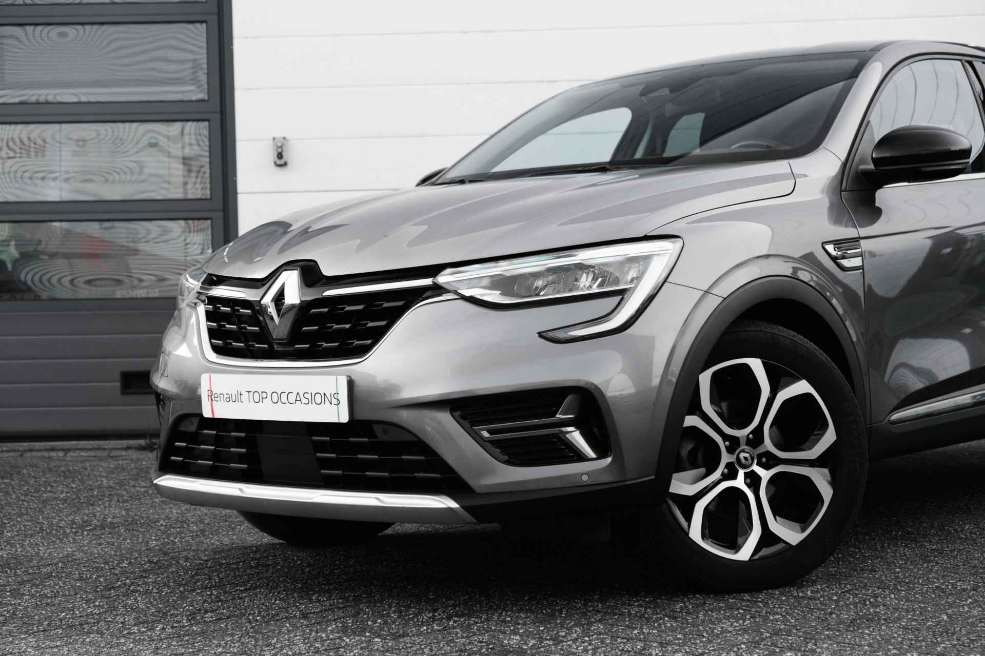 Renault Arkana 1.6 E-Tech Hybrid 145 PK Intens | Dark metal dak | Camera achter | LM Velgen | Sensoren voor | ECC | | incl. Bovag rijklaarpakket met 12 maanden garantie | - 17/56