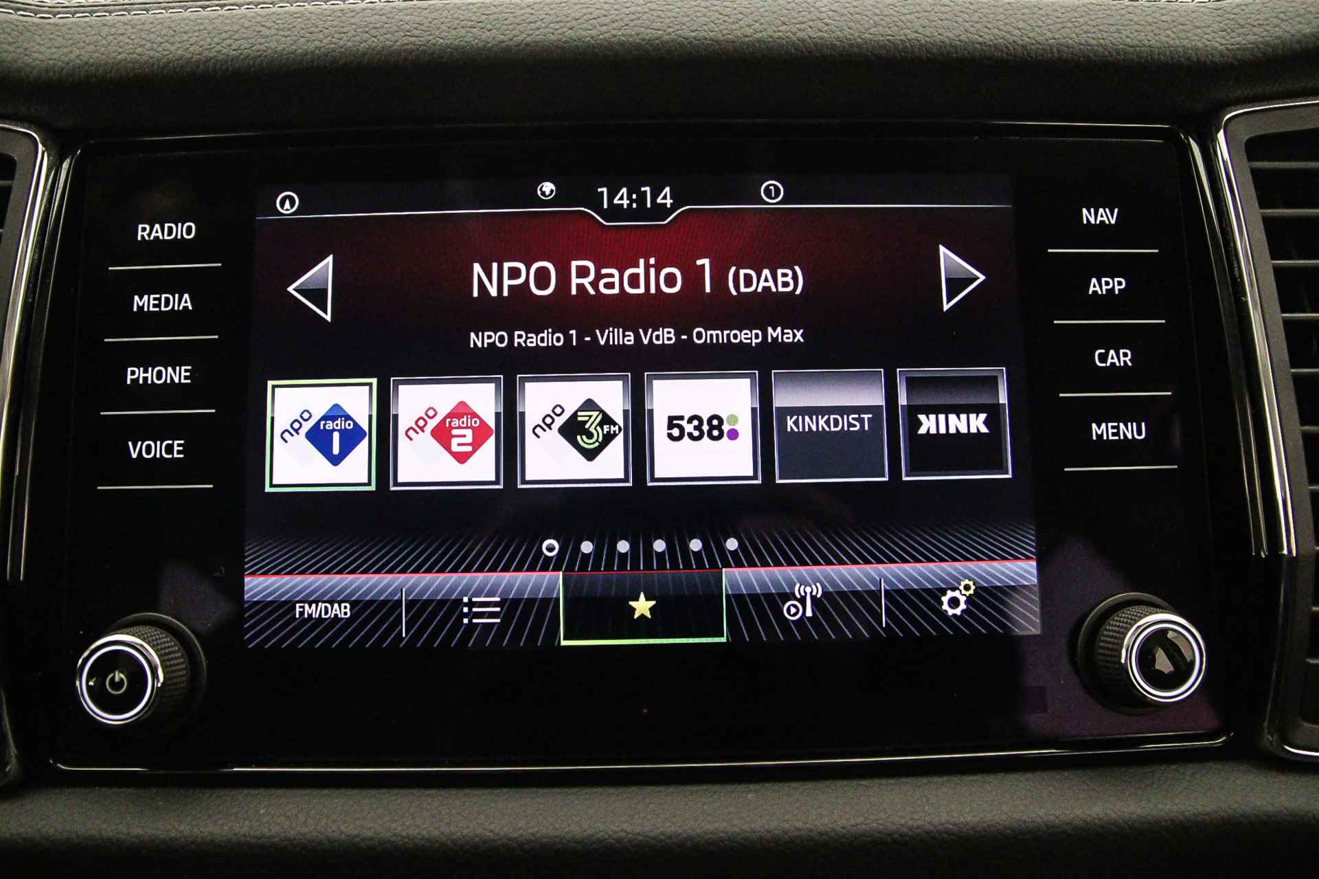 Škoda Kodiaq Business Edition 1.5 TSI 150pk DSG Automaat Trekhaak, Navigatie, Achteruitrijcamera, Cruise control, Airco, DAB, Parkeersensoren, App connect, LED verlichting - 20/40