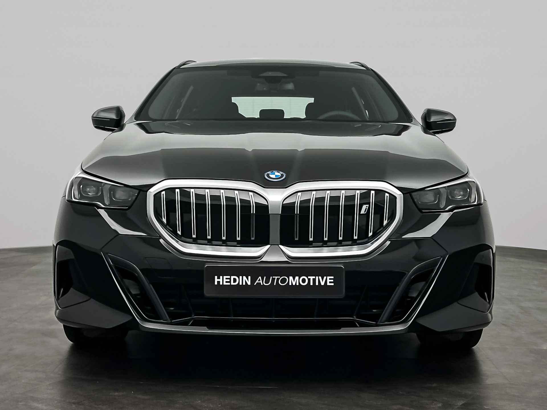 BMW i5 Touring eDrive40 M-Sport Edition | Glazen Panoramdak | Harman Kardon audio - 6/26