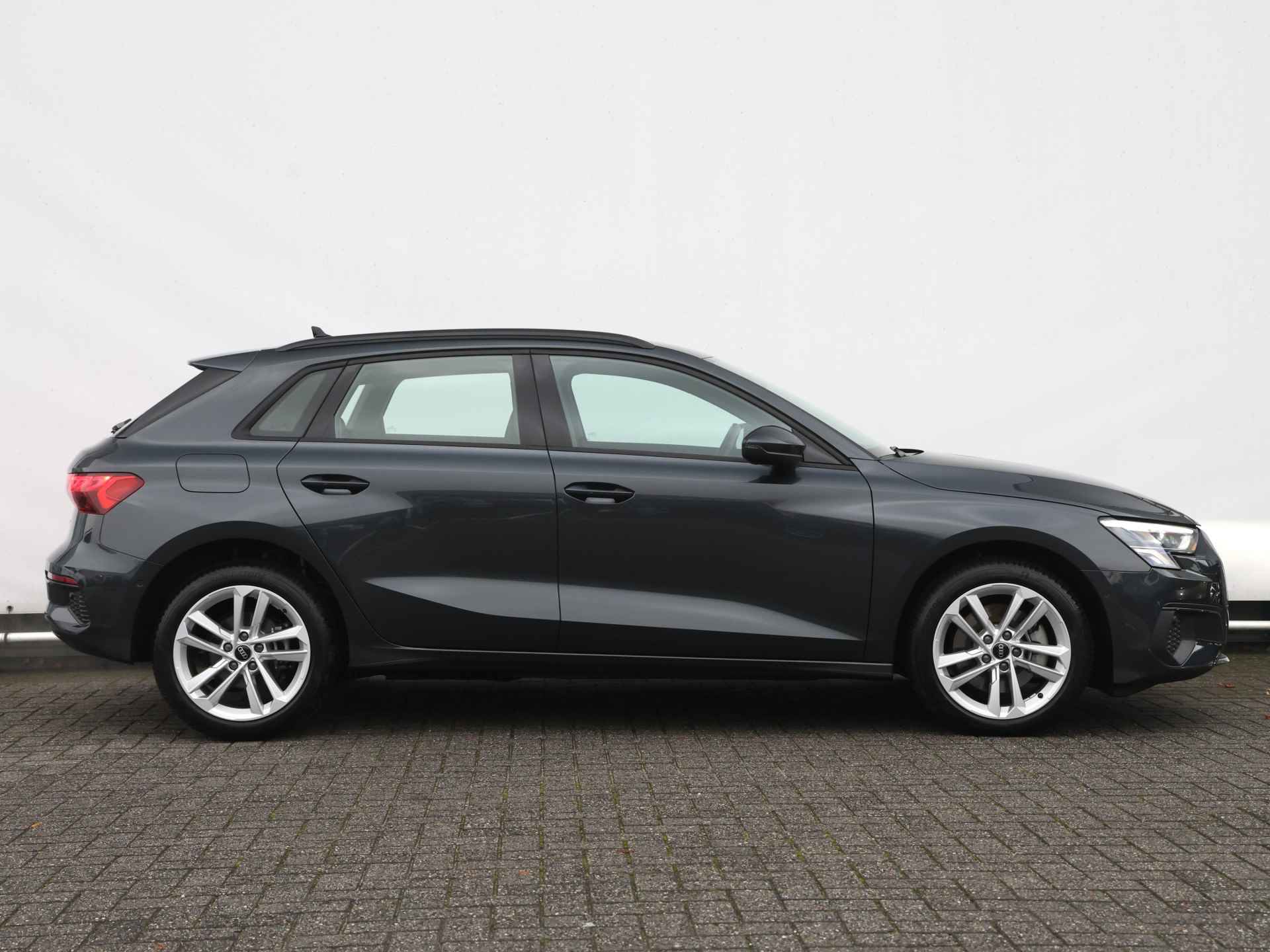 Audi A3 Sportback 40 TFSI e Advanced edition 204pk | Keyless | Apple Carplay | Stoelverwarming | LED | Navi - 2/47