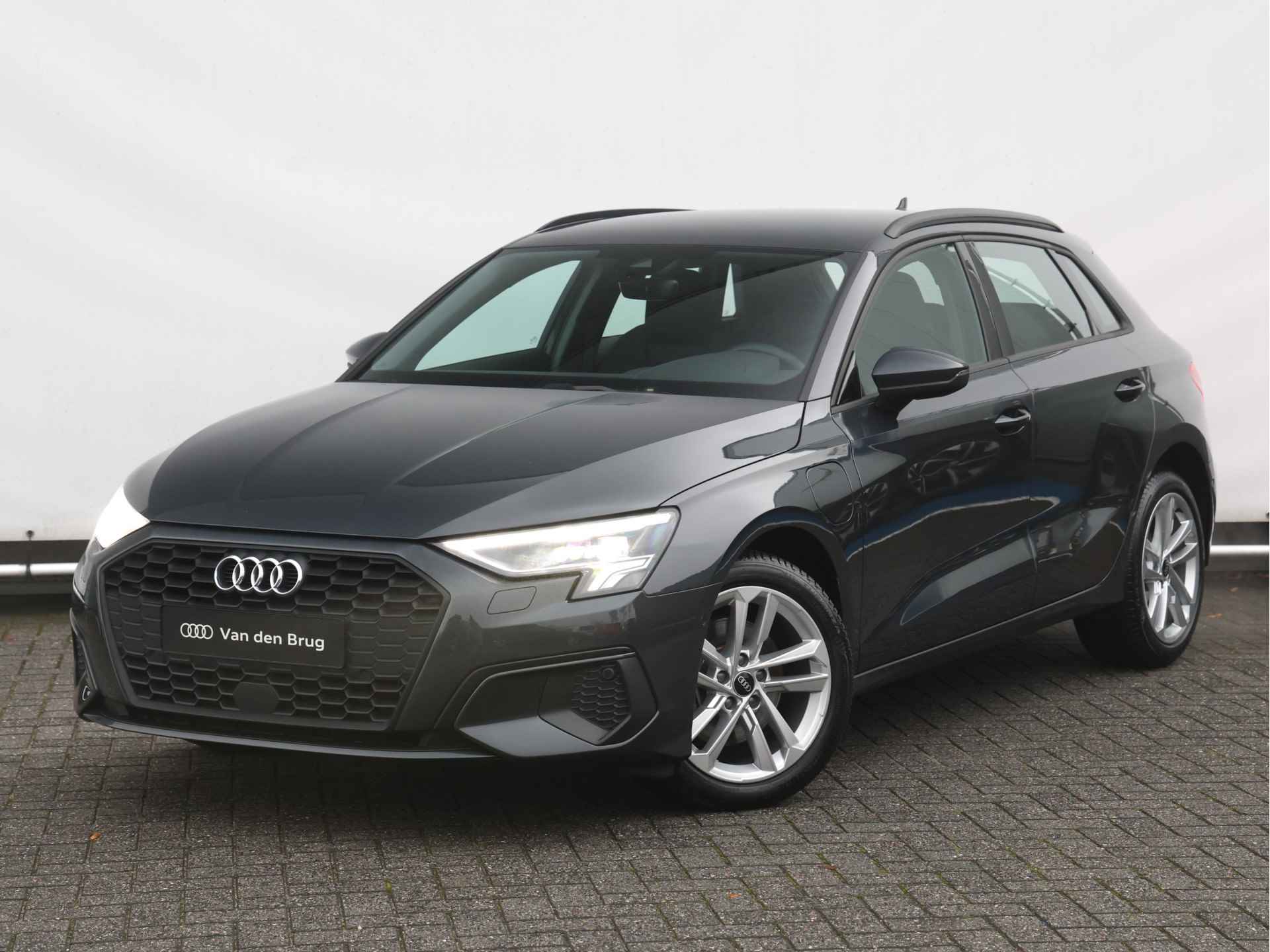 Audi A3 Sportback 40 TFSI e Advanced edition 204pk | Keyless | Apple Carplay | Stoelverwarming | LED | Navi - 12/47