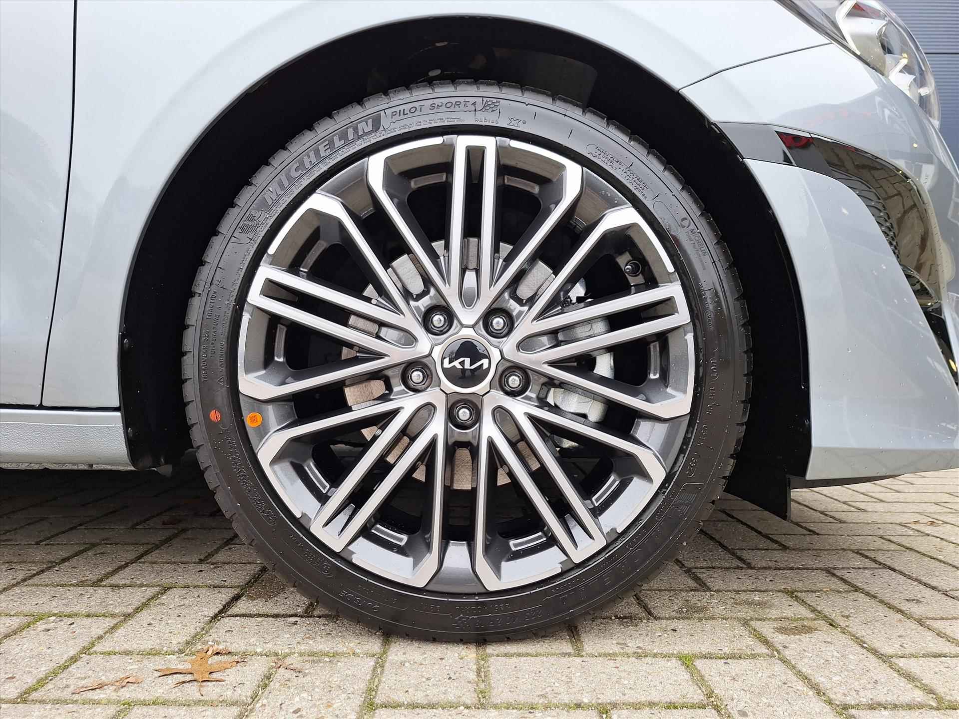 Kia Ceed Sw GT-PlusLine 1.5 T-GDi DCT7 | Panoramadak | Stoel/Stuurverwarming | 18 inch GT-line velgen | JBL Premium Audio | Direct Leverbaar | - 6/45