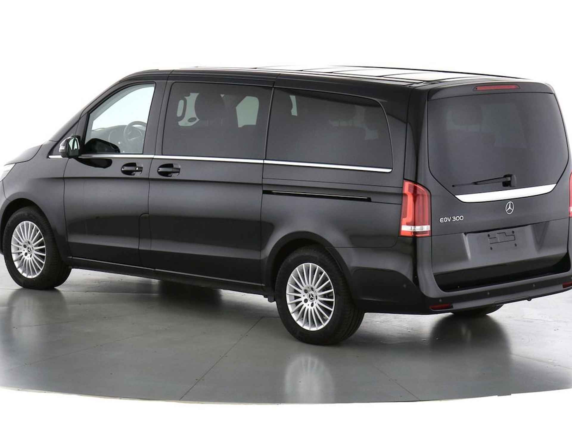 Mercedes-Benz EQV 300 L2 Avantgarde 90 kWh 42.900 EX BTW 7-zitter Leer EL. Schuifdeuren LED Navi Camera - 5/10