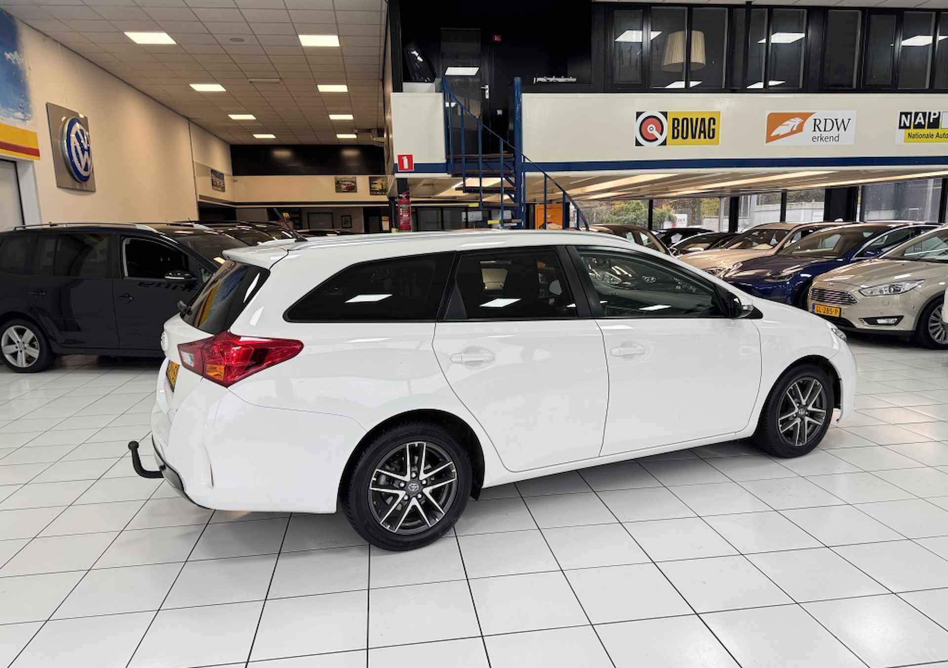 Toyota Auris Touring Sports 1.3 Comfort Bovag Garantie - 15/30