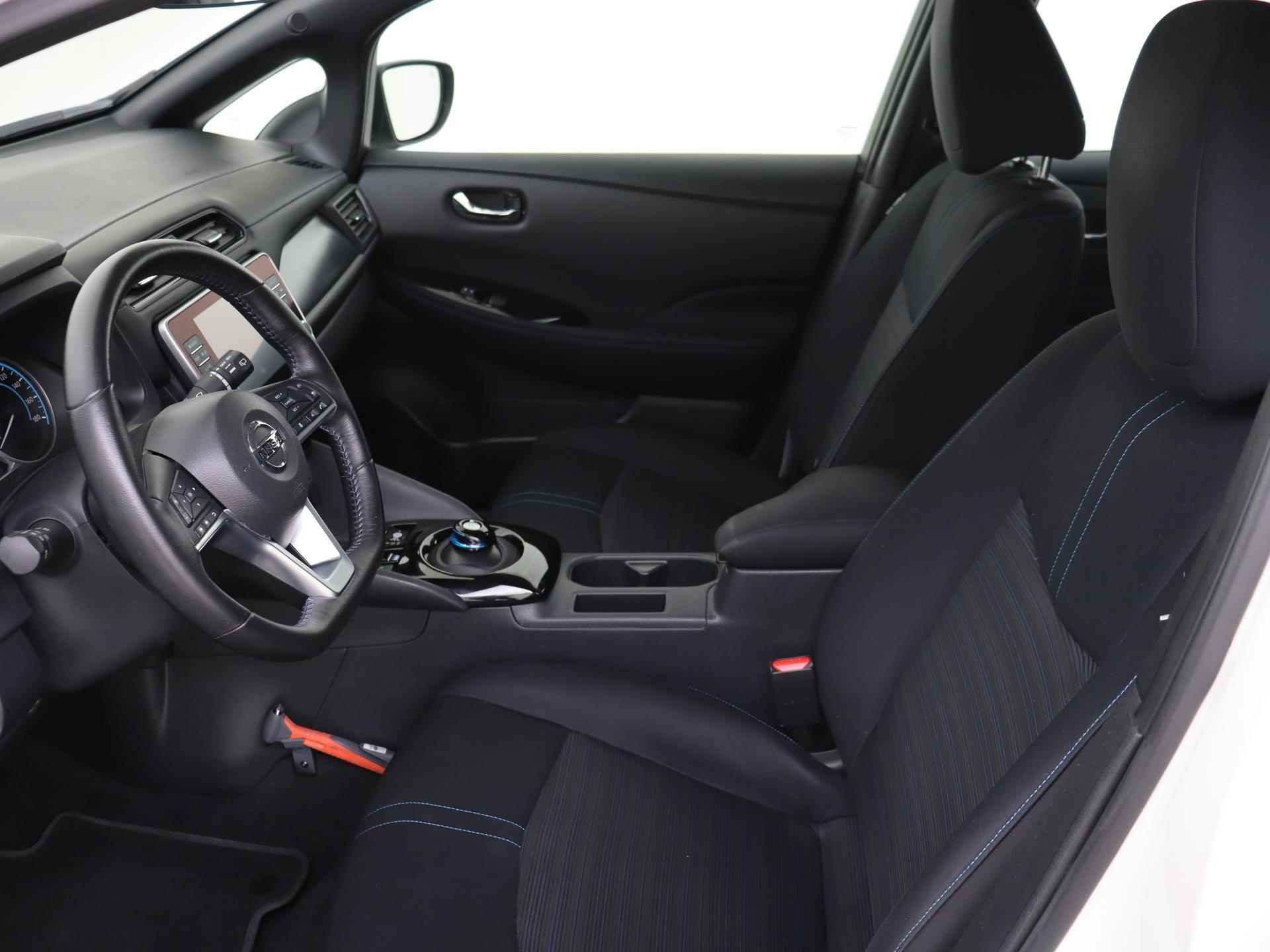 Nissan LEAF Acenta 40 kWh | Adaptive Cruise Control | Camera | Full-Map Navigatie | Blind Spot Warning | 16" LMV - 3/29