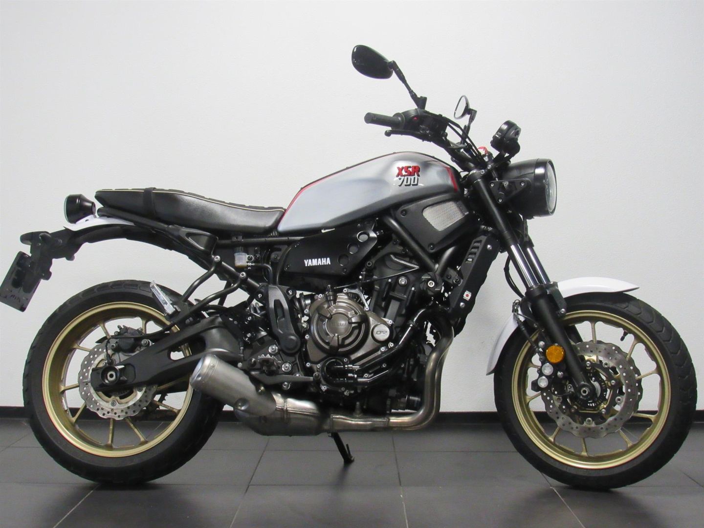 YAMAHA XSR 700 XTRIBUTE - 2021