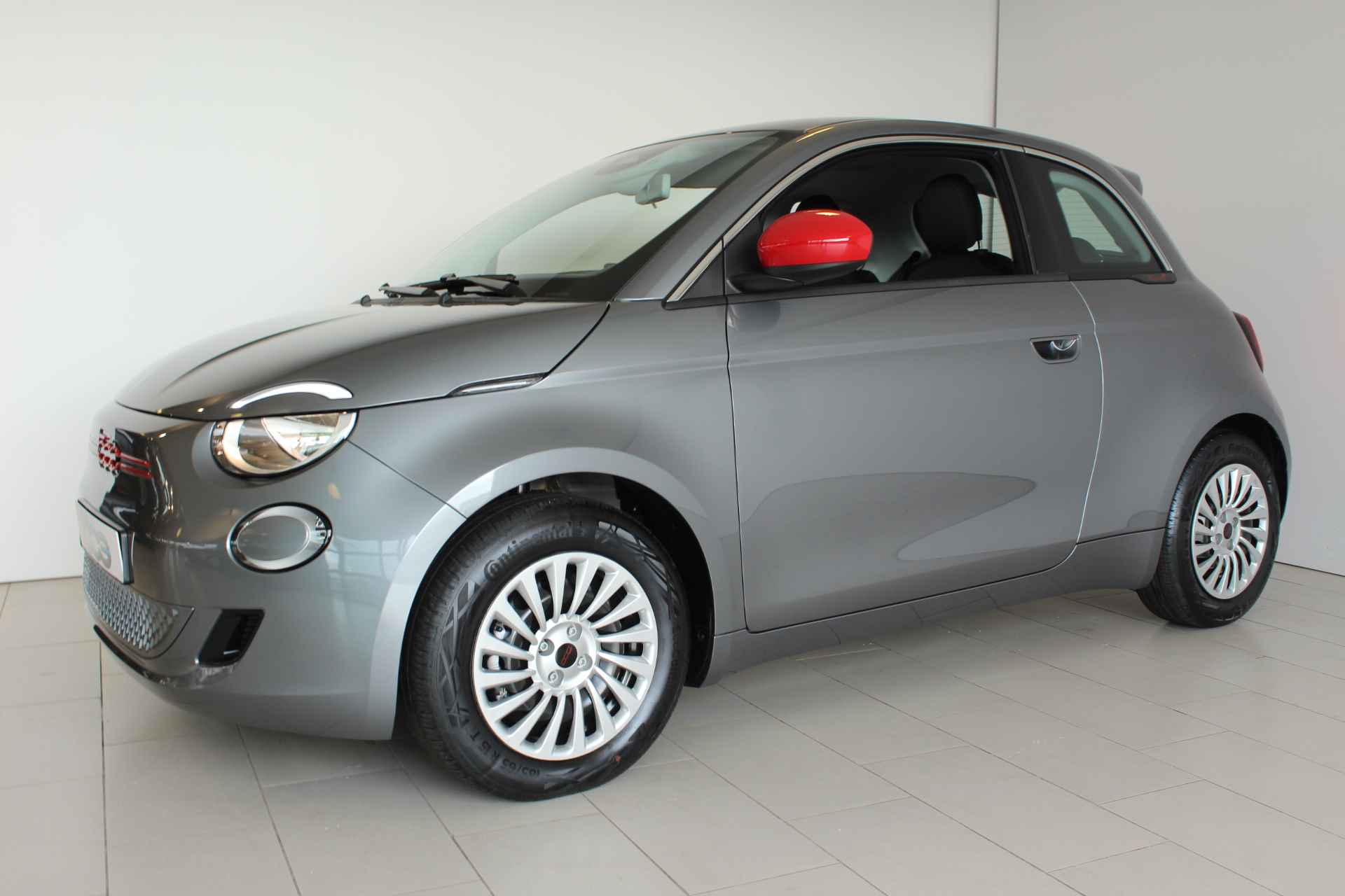 FIAT 500 RED 42kWh 118pk Automaat - 3/16